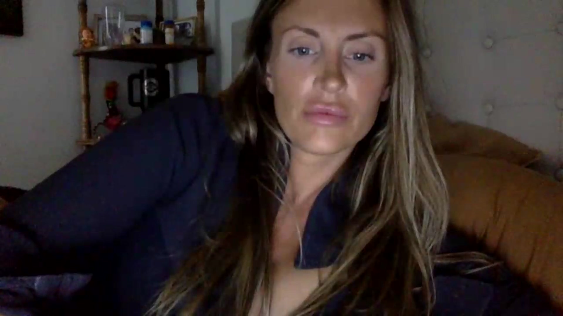 Gallery image thumbnail from Svm3_K1n6's myfreecams stream on, 08/22/2026, 24:43 image 18 of 20