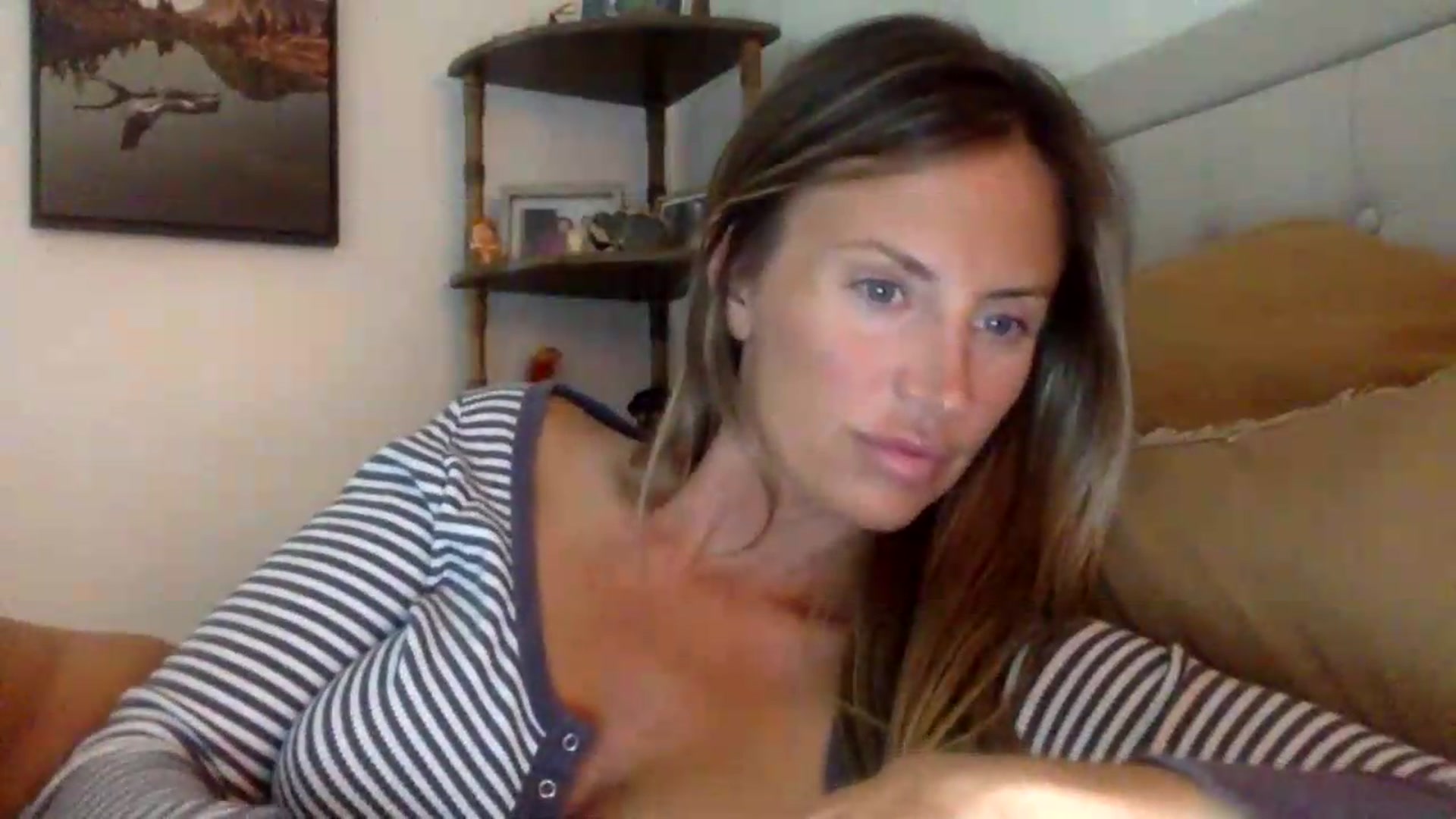 Gallery image thumbnail from Svm3_K1n6's myfreecams stream on, 08/25/2026, 24:15 image 3 of 20