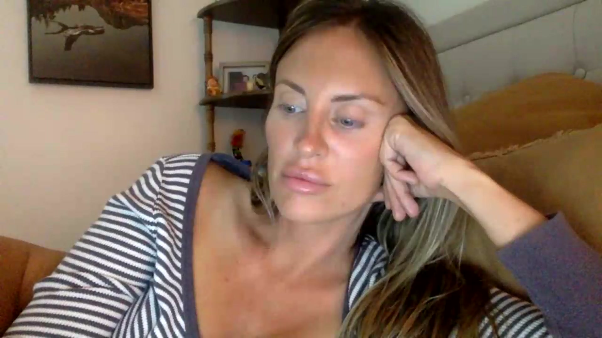 Gallery image thumbnail from Svm3_K1n6's myfreecams stream on, 08/25/2026, 24:15 image 17 of 20