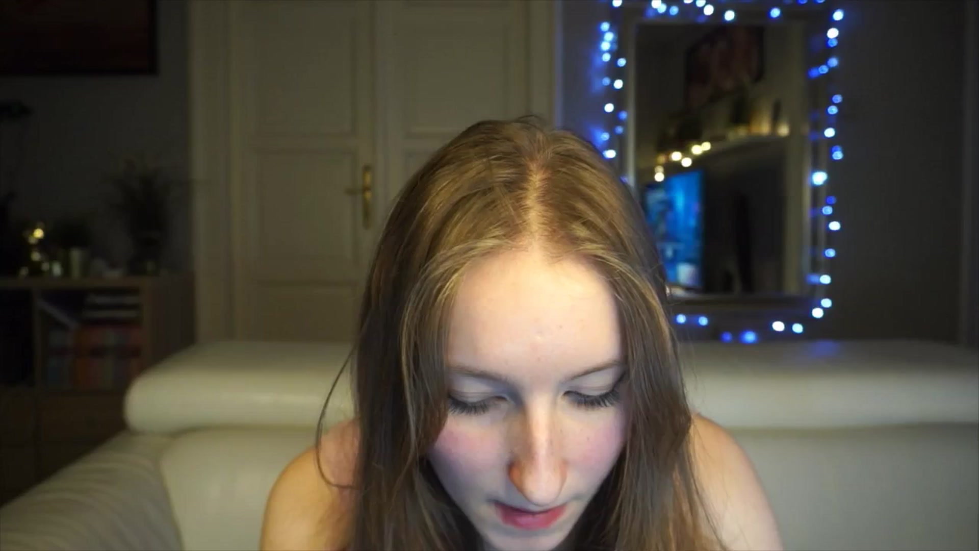 Gallery image thumbnail from Sw33t_g1rl's myfreecams stream on, 01/26/2026, 18:37 image 15 of 20