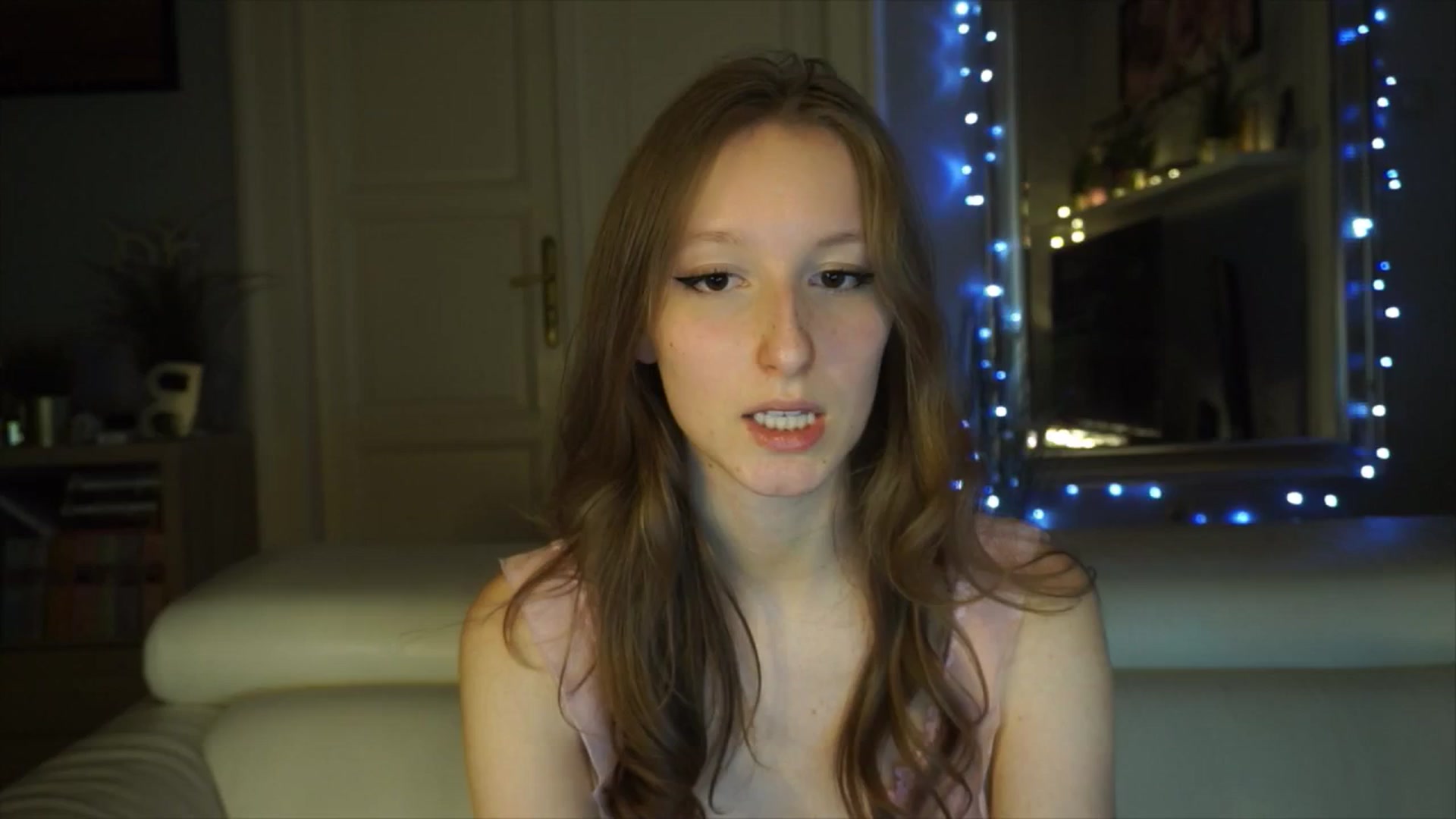 Gallery image thumbnail from Sw33t_g1rl's myfreecams stream on, 01/30/2026, 17:06 image 10 of 20
