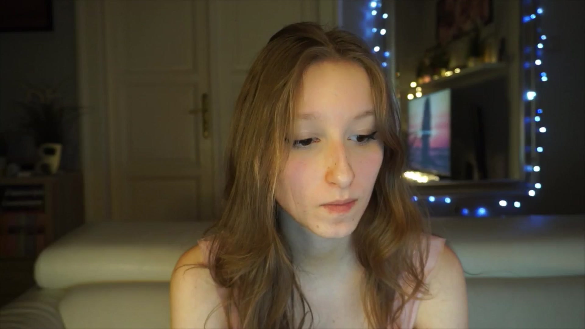 Gallery image thumbnail from Sw33t_g1rl's myfreecams stream on, 01/30/2026, 18:19 image 20 of 20