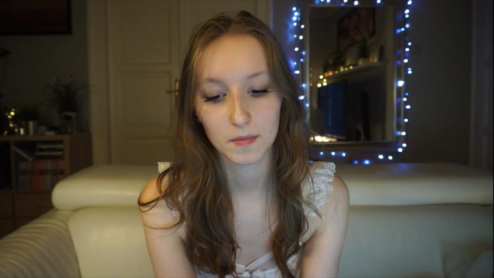 Gallery image thumbnail from Sw33t_g1rl's myfreecams stream on, 01/31/2026, 20:30 image 13 of 20