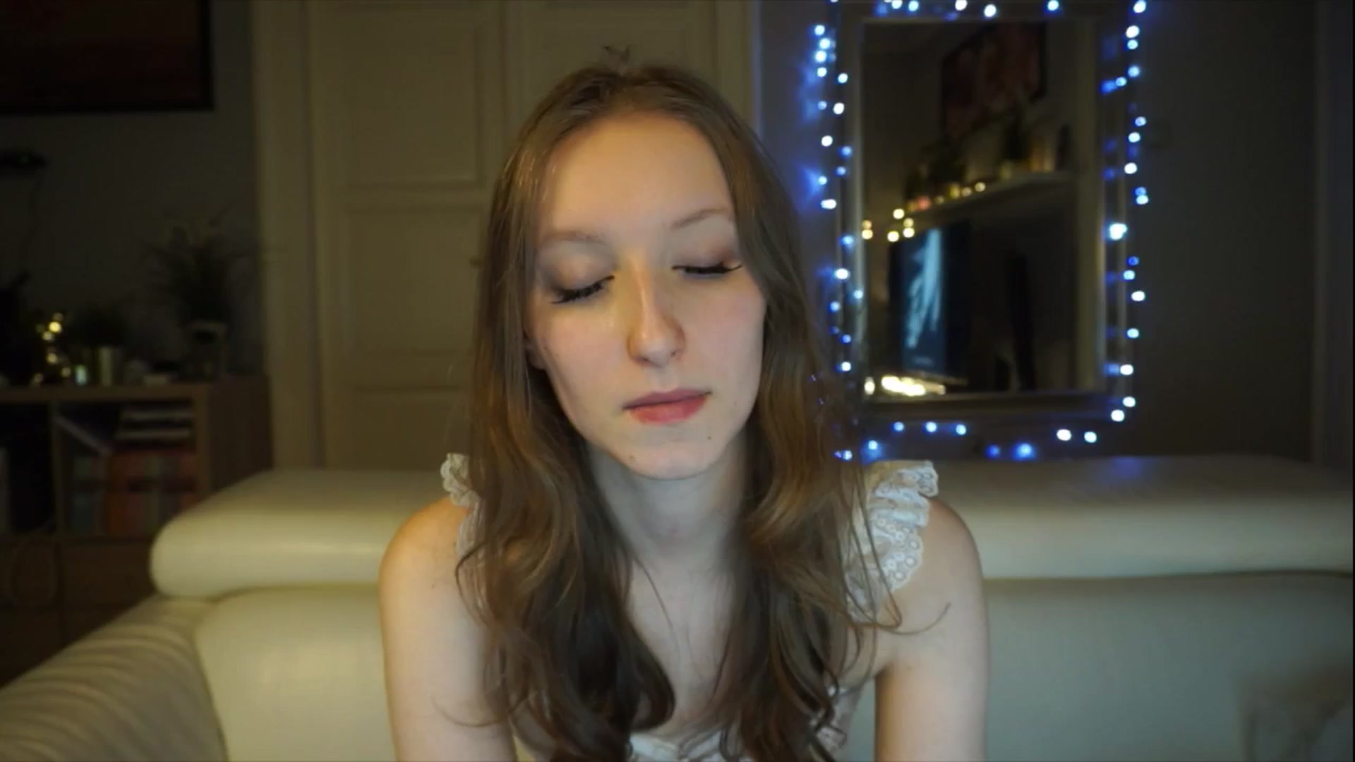 Gallery image thumbnail from Sw33t_g1rl's myfreecams stream on, 01/31/2026, 20:30 image 6 of 20
