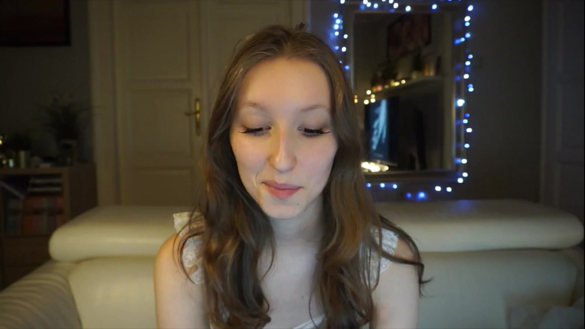 Gallery image thumbnail from Sw33t_g1rl's myfreecams stream on, 01/31/2026, 20:30 image 19 of 20