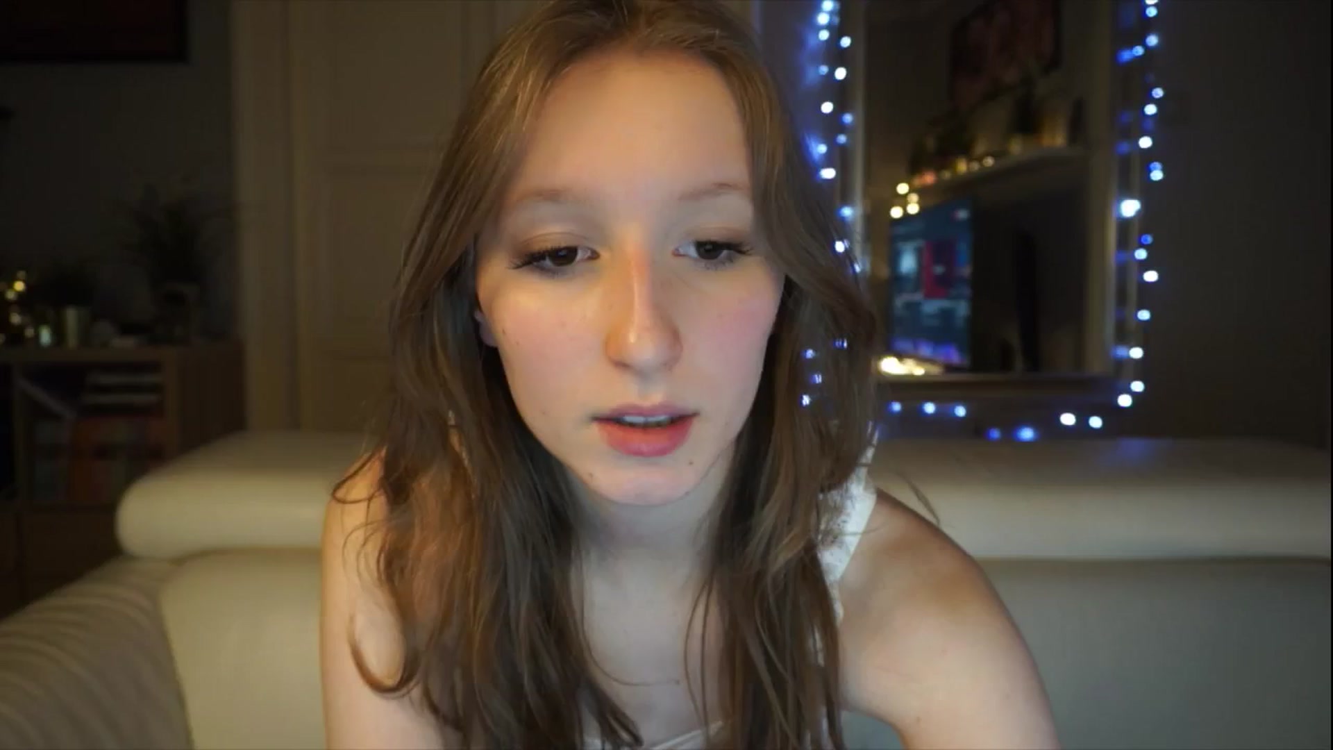 Gallery image thumbnail from Sw33t_g1rl's myfreecams stream on, 02/01/2026, 13:14 image 1 of 20
