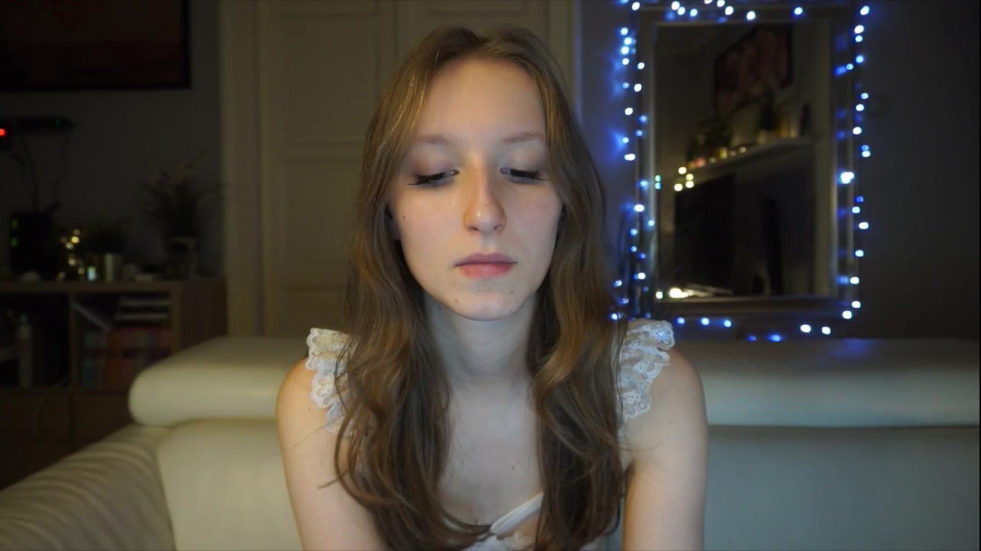 Gallery image thumbnail from Sw33t_g1rl's myfreecams stream on, 02/01/2026, 14:18 image 16 of 20