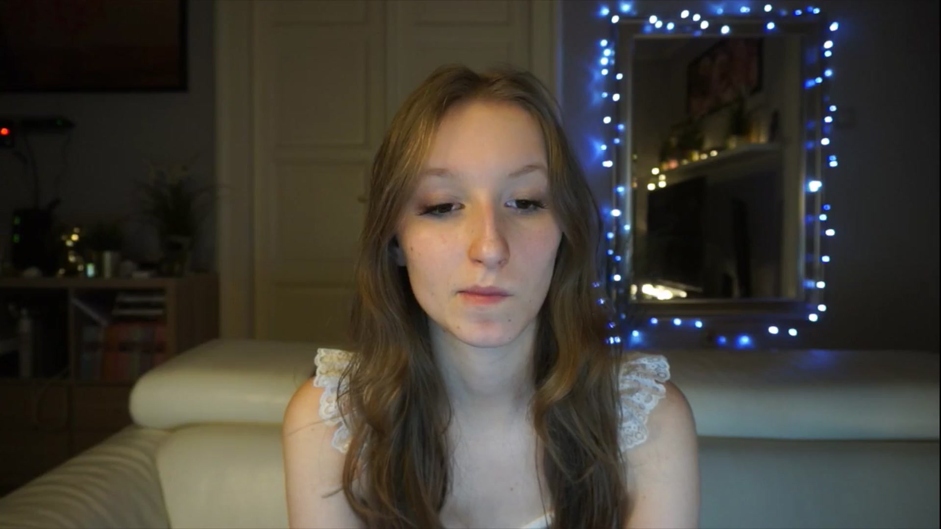 Gallery image thumbnail from Sw33t_g1rl's myfreecams stream on, 02/01/2026, 14:18 image 10 of 20