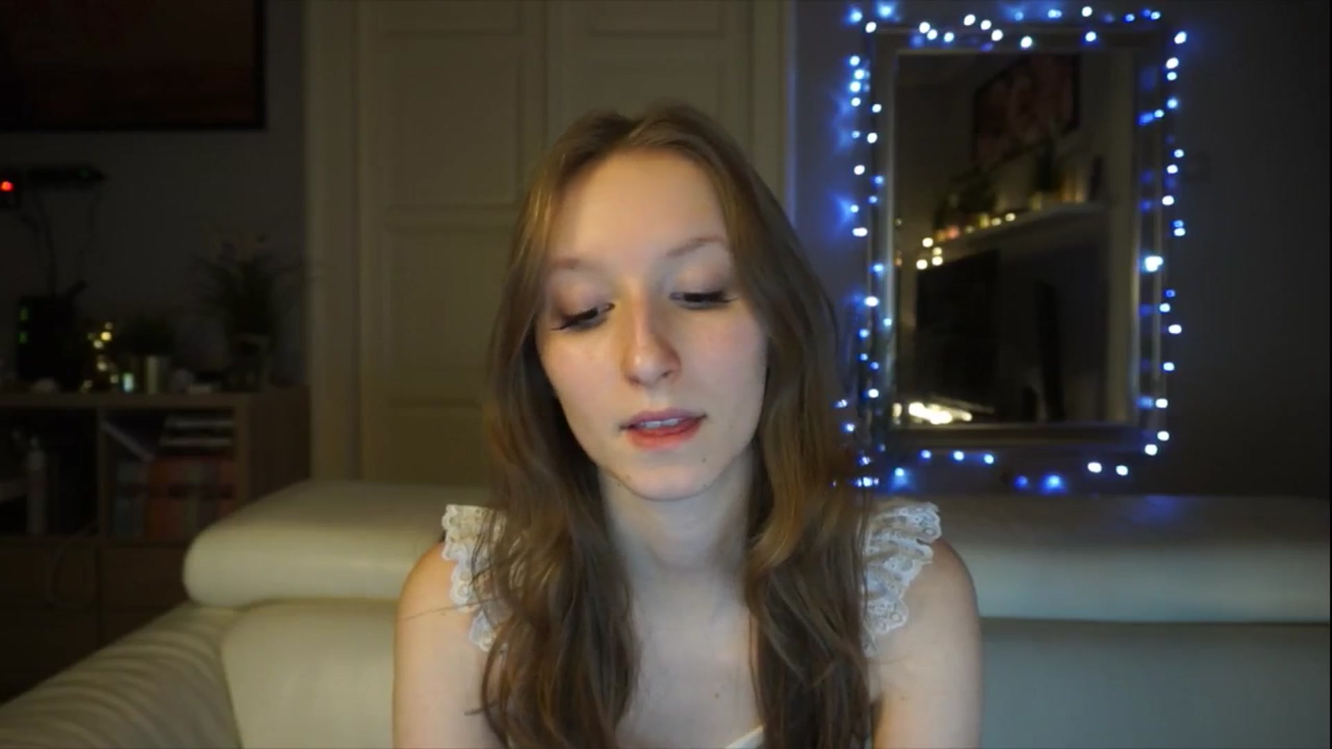 Gallery image thumbnail from Sw33t_g1rl's myfreecams stream on, 02/01/2026, 14:18 image 11 of 20