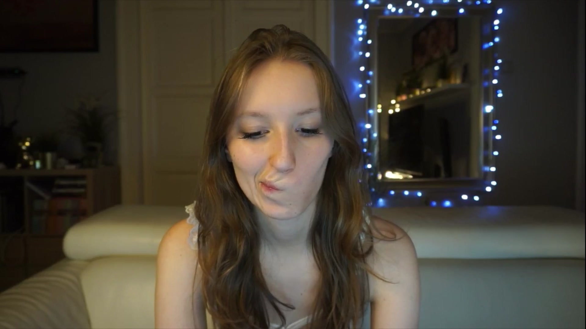 Gallery image thumbnail from Sw33t_g1rl's myfreecams stream on, 02/01/2026, 15:06 image 12 of 20