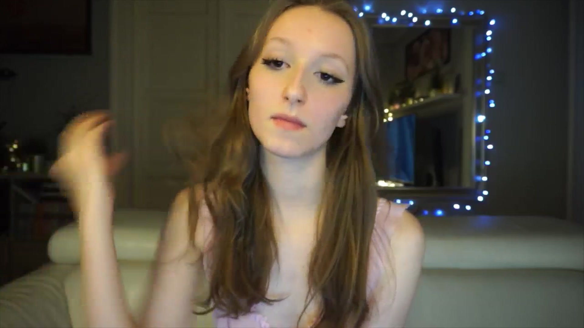 Gallery image thumbnail from Sw33t_g1rl's myfreecams stream on, 02/04/2026, 17:51 image 20 of 20