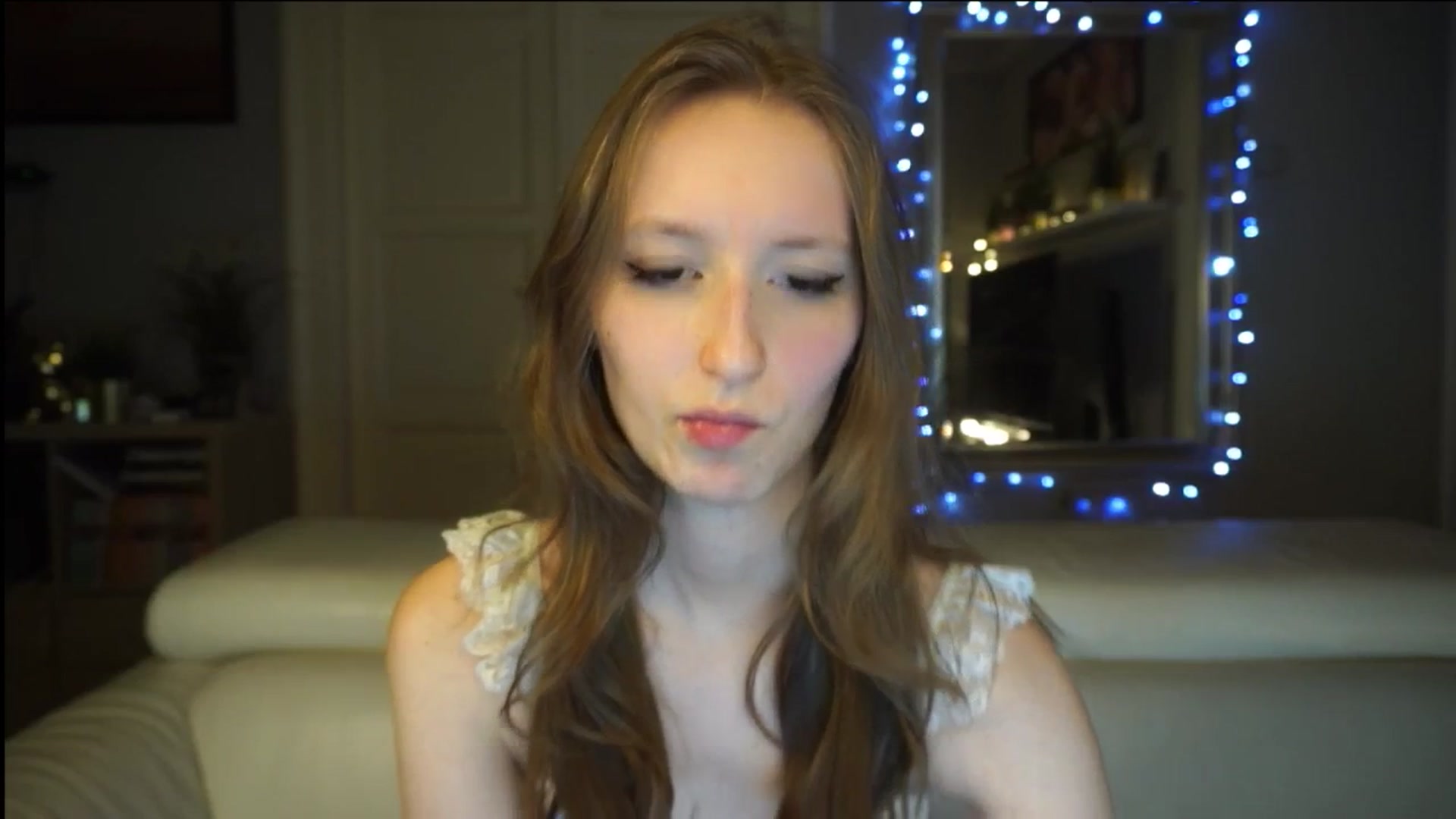 Gallery image thumbnail from Sw33t_g1rl's myfreecams stream on, 02/05/2026, 19:41 image 20 of 20