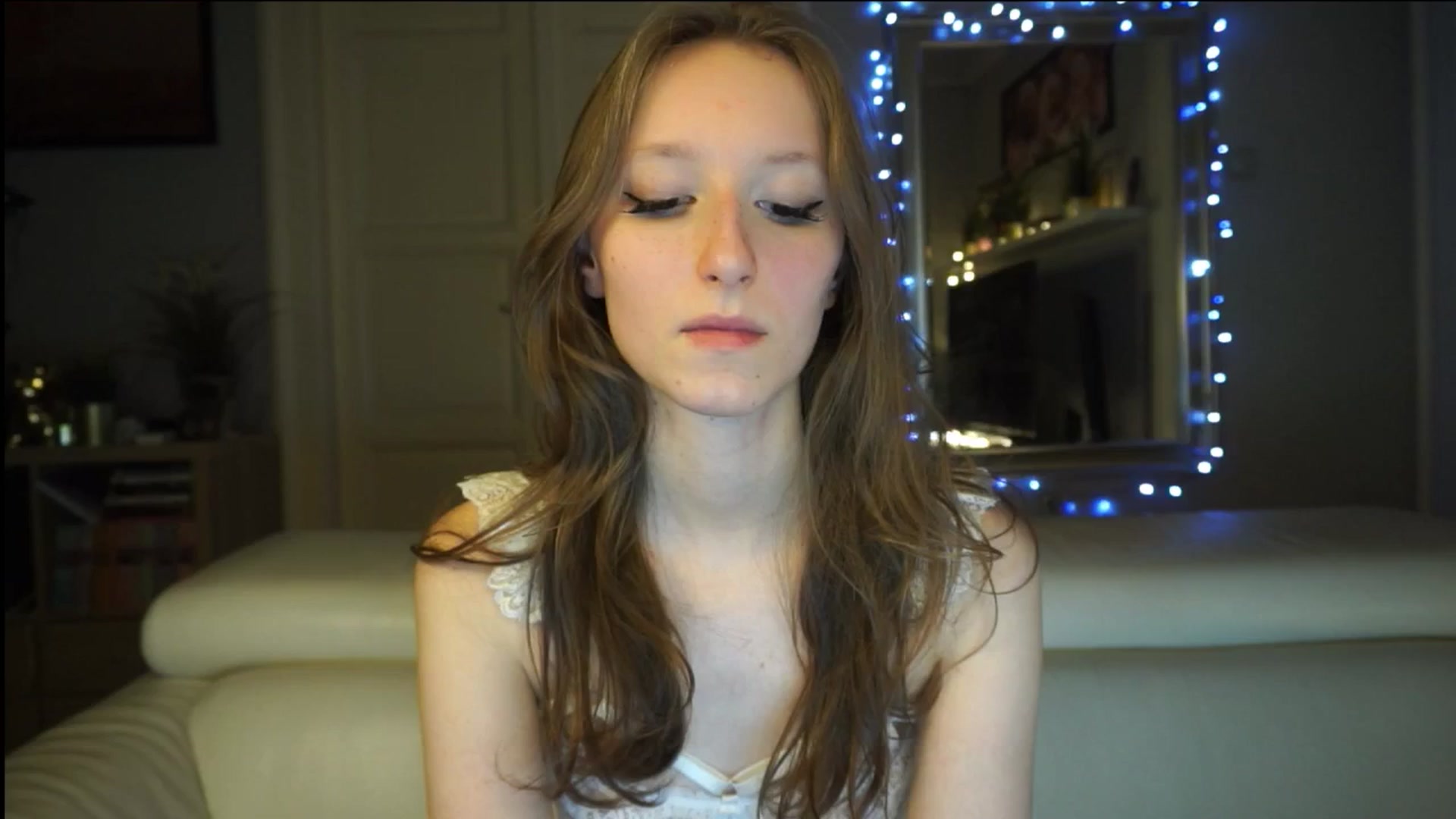 Gallery image thumbnail from Sw33t_g1rl's myfreecams stream on, 02/05/2026, 19:41 image 1 of 20