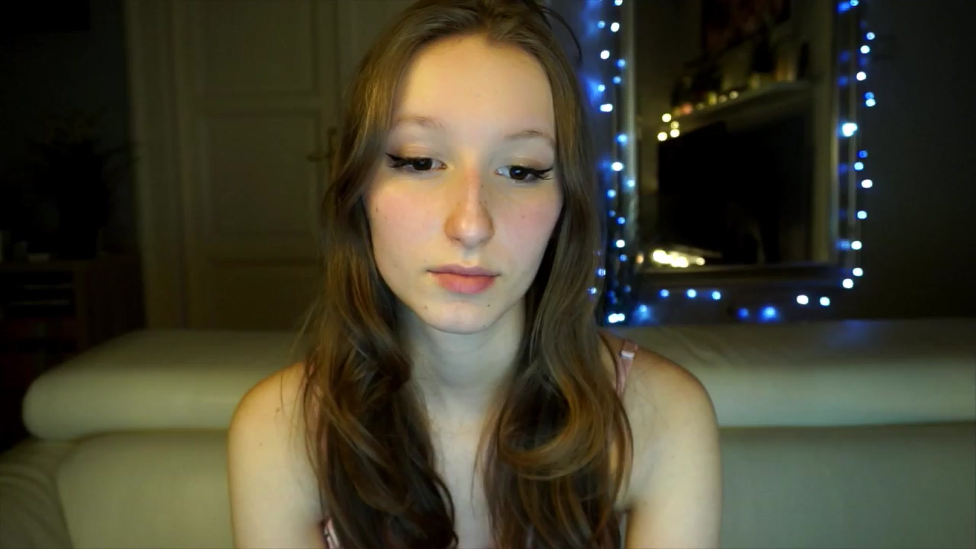 Gallery image thumbnail from Sw33t_g1rl's myfreecams stream on, 02/07/2026, 21:28 image 12 of 20