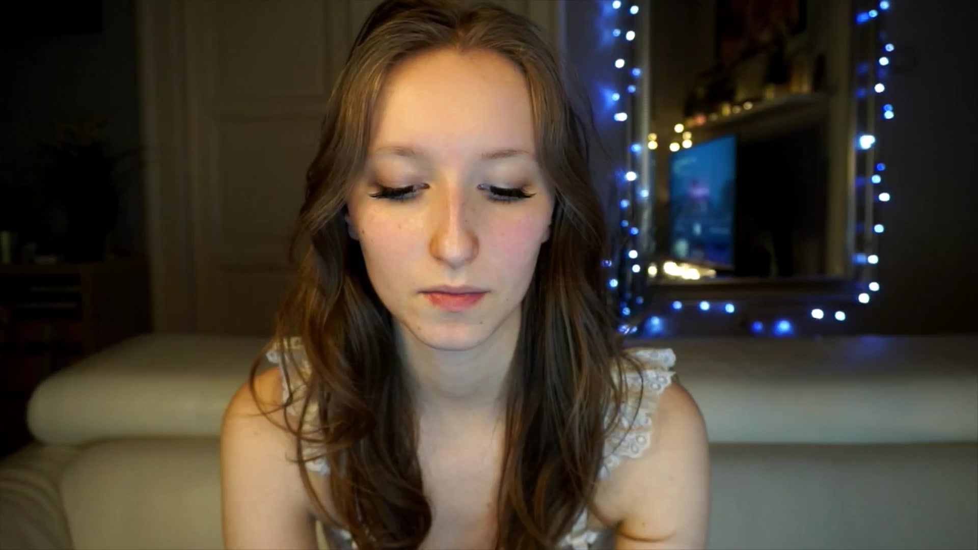 Gallery image thumbnail from Sw33t_g1rl's myfreecams stream on, 02/08/2026, 18:41 image 17 of 20