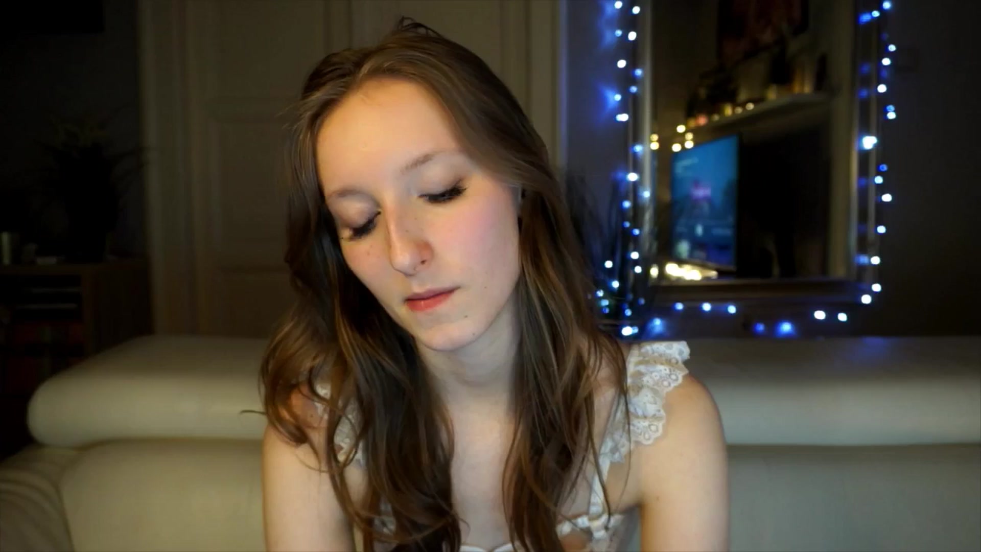 Gallery image thumbnail from Sw33t_g1rl's myfreecams stream on, 02/08/2026, 18:41 image 20 of 20
