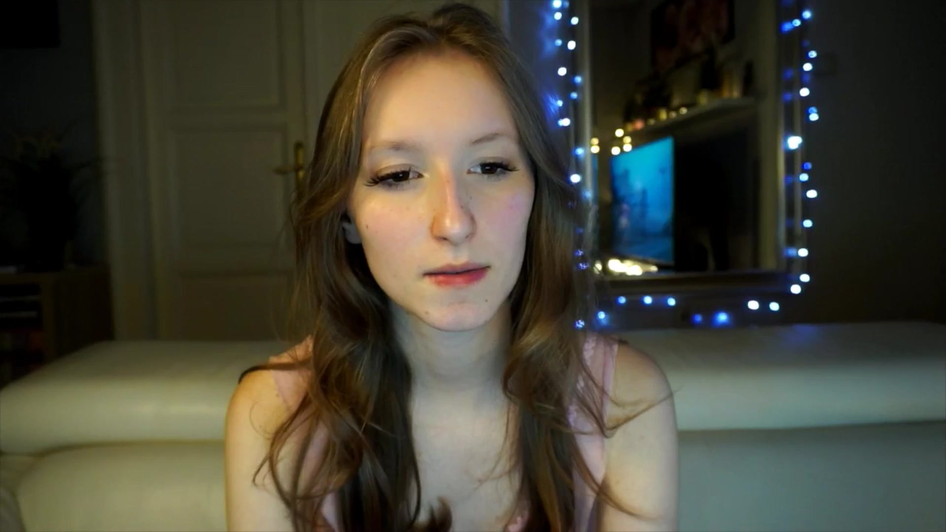 Gallery image thumbnail from Sw33t_g1rl's myfreecams stream on, 02/09/2026, 18:31 image 4 of 20