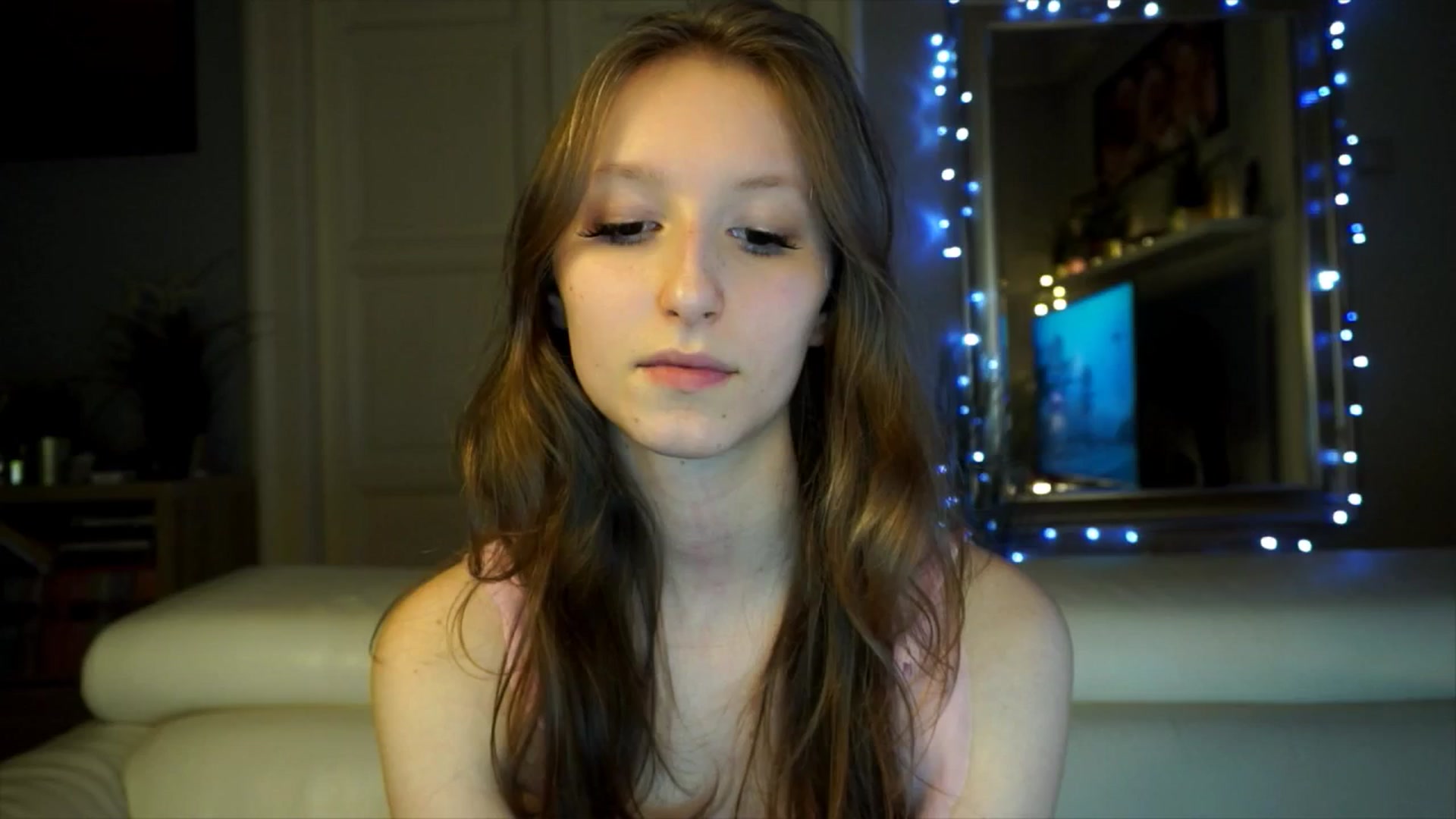 Gallery image thumbnail from Sw33t_g1rl's myfreecams stream on, 02/09/2026, 19:55 image 20 of 20