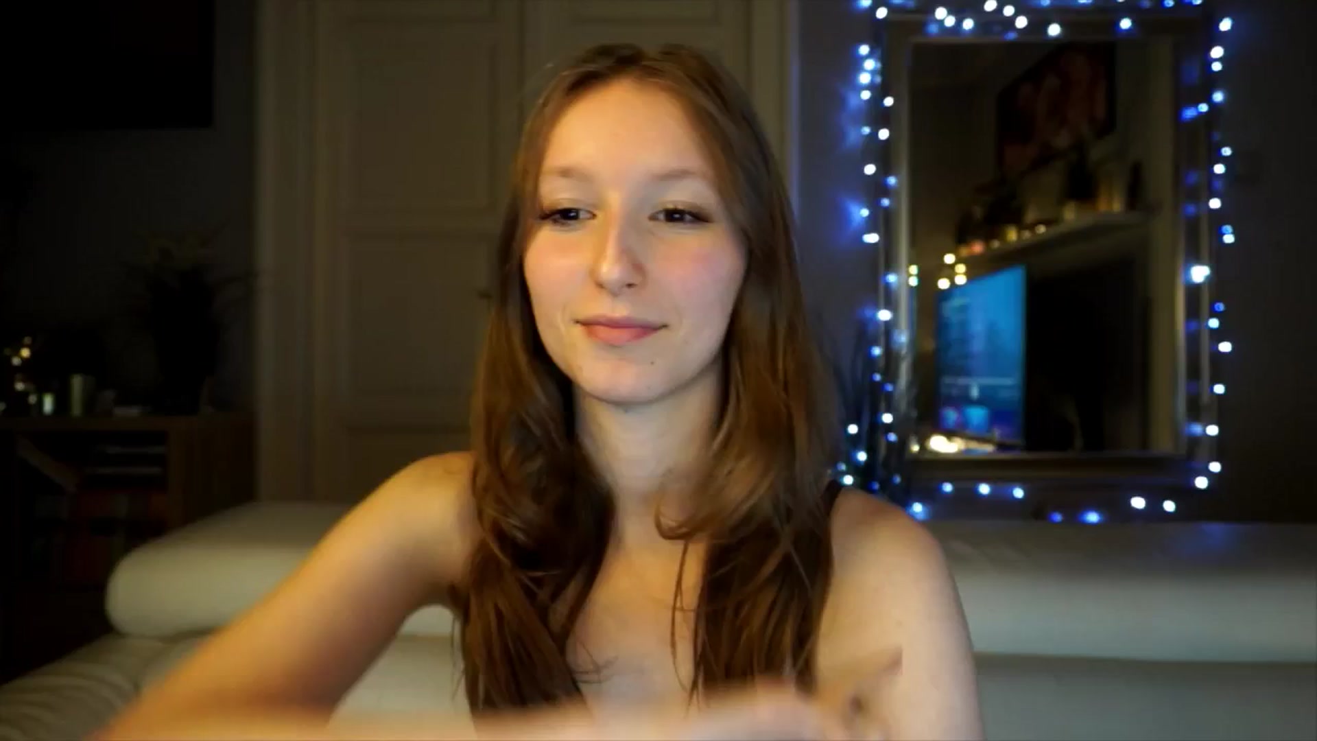 Gallery image thumbnail from Sw33t_g1rl's myfreecams stream on, 02/10/2026, 18:05 image 5 of 20