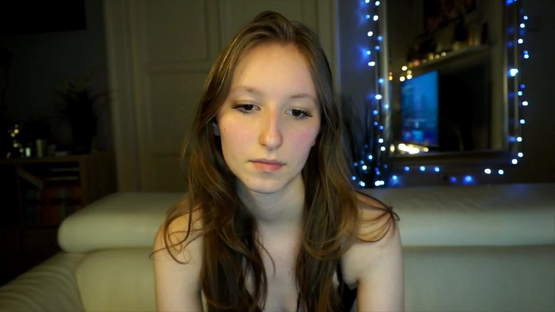 Gallery image thumbnail from Sw33t_g1rl's myfreecams stream on, 02/10/2026, 19:11 image 10 of 20