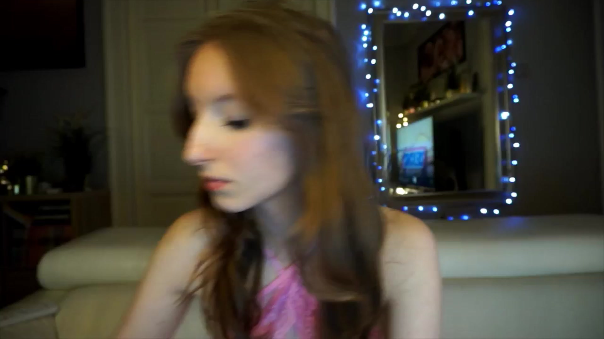 Gallery image thumbnail from Sw33t_g1rl's myfreecams stream on, 02/11/2026, 19:56 image 2 of 20