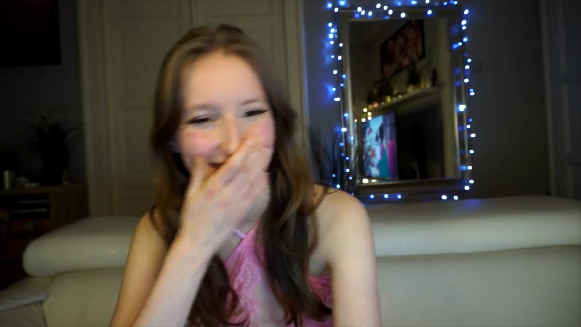 Gallery image thumbnail from Sw33t_g1rl's myfreecams stream on, 02/11/2026, 19:56 image 15 of 20