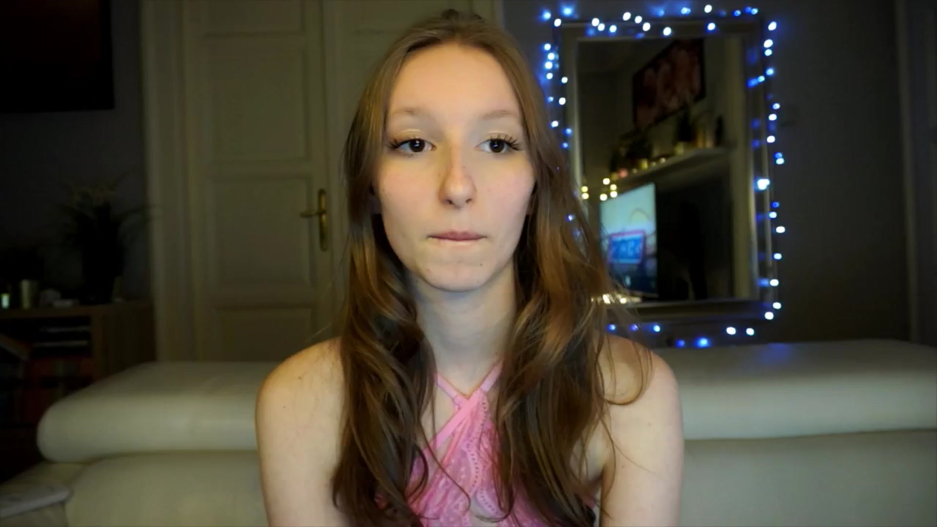 Gallery image thumbnail from Sw33t_g1rl's myfreecams stream on, 02/11/2026, 19:56 image 1 of 20