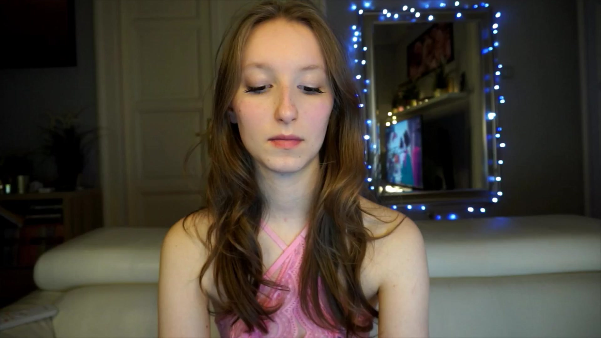 Gallery image thumbnail from Sw33t_g1rl's myfreecams stream on, 02/11/2026, 19:56 image 9 of 20