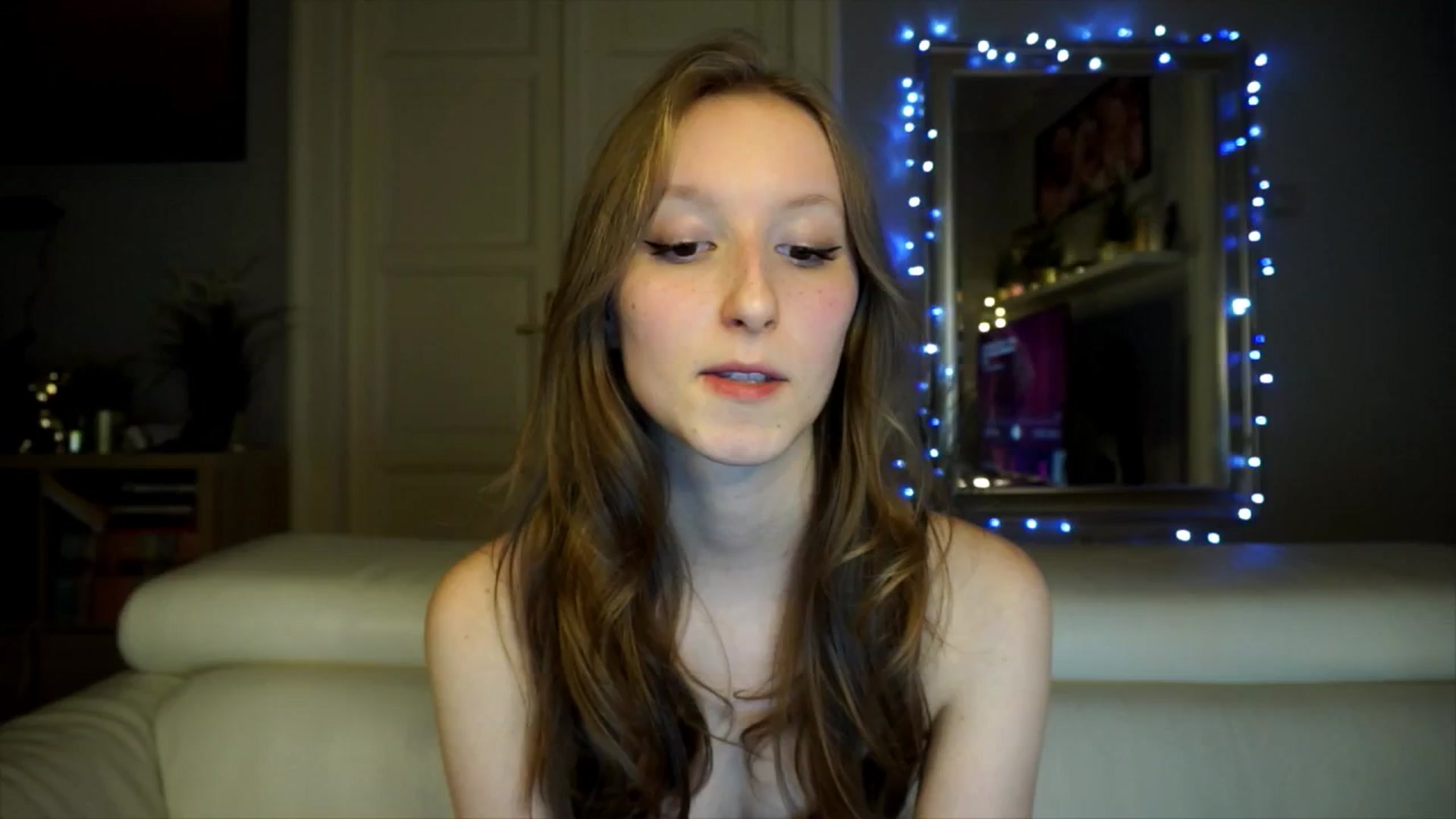 Gallery image thumbnail from Sw33t_g1rl's myfreecams stream on, 02/12/2026, 18:46 image 19 of 20