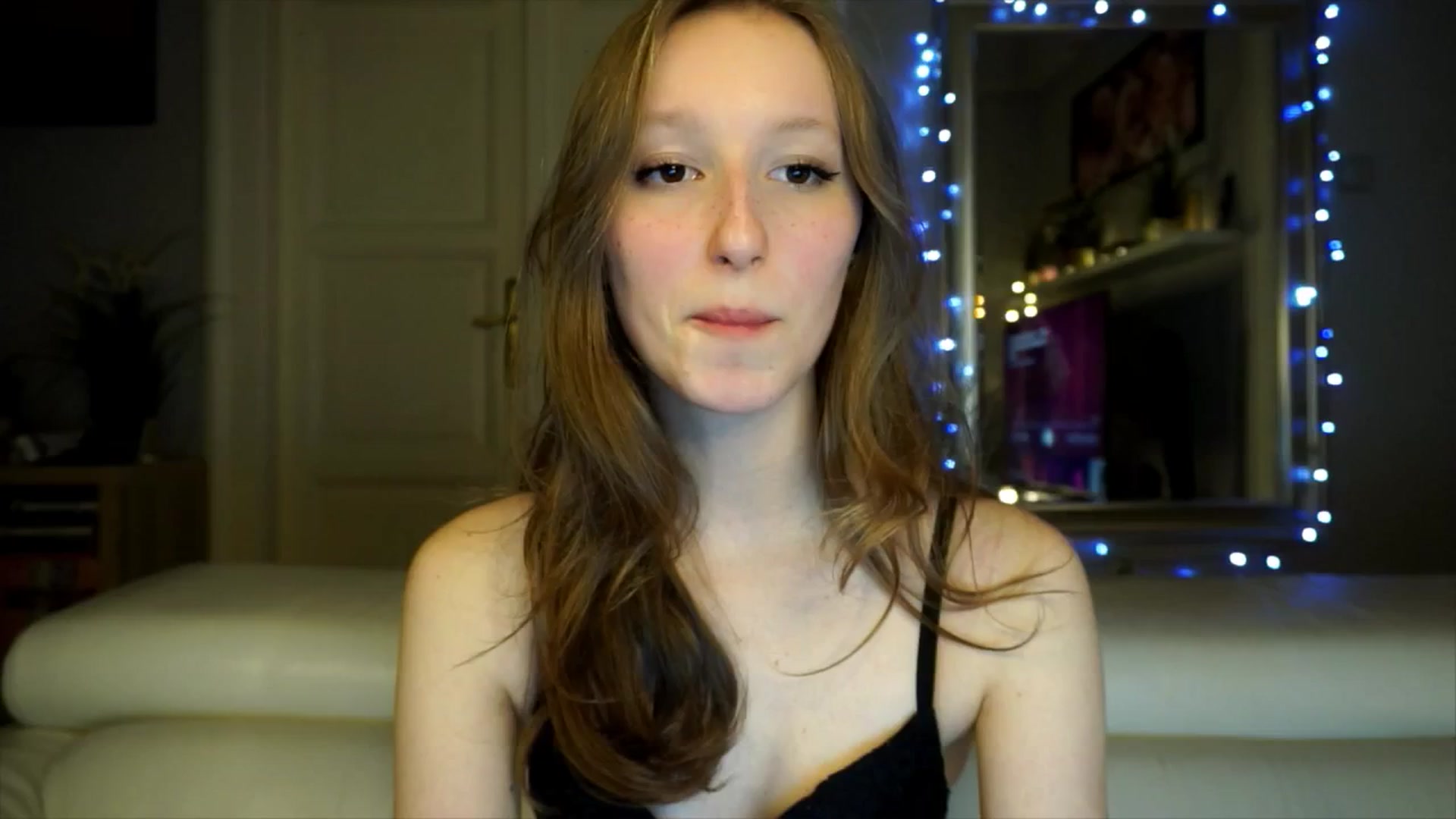 Gallery image thumbnail from Sw33t_g1rl's myfreecams stream on, 02/12/2026, 18:46 image 1 of 20