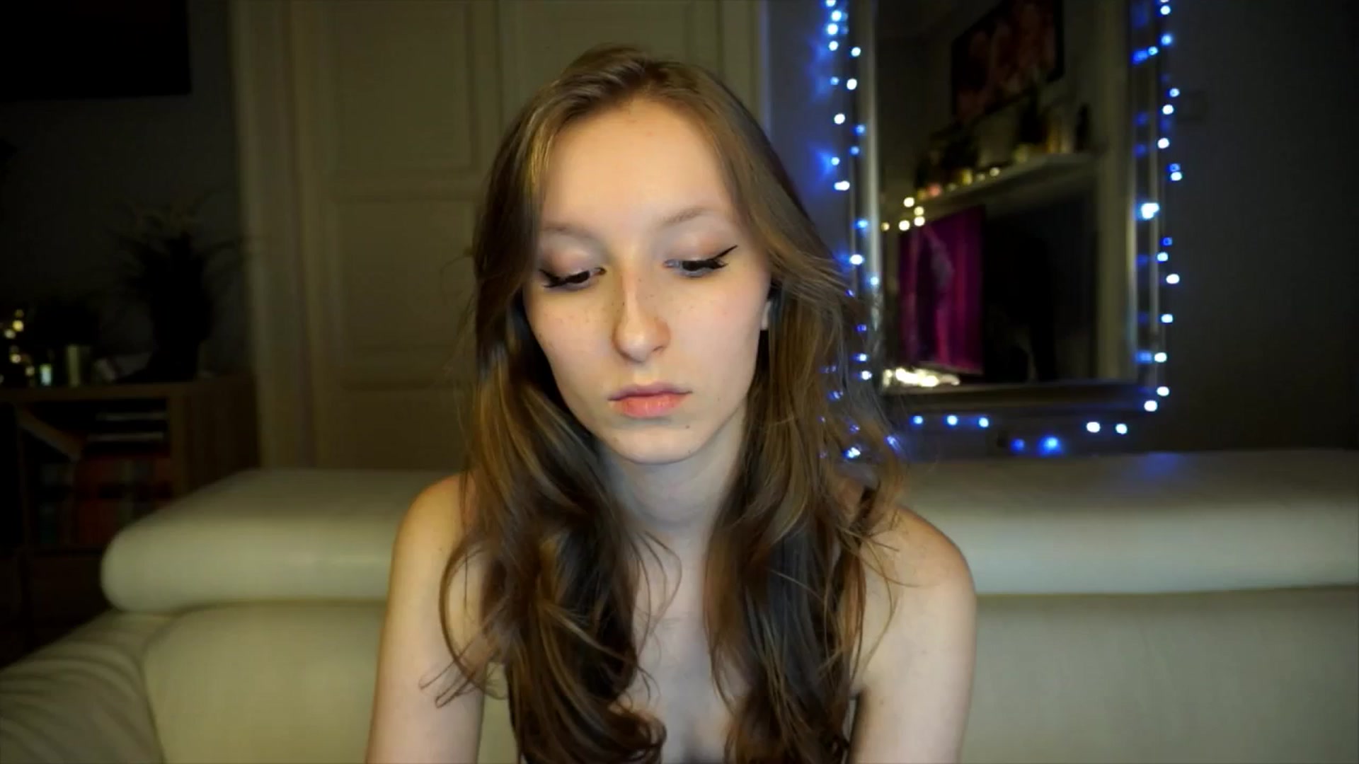 Gallery image thumbnail from Sw33t_g1rl's myfreecams stream on, 02/12/2026, 21:30 image 3 of 20
