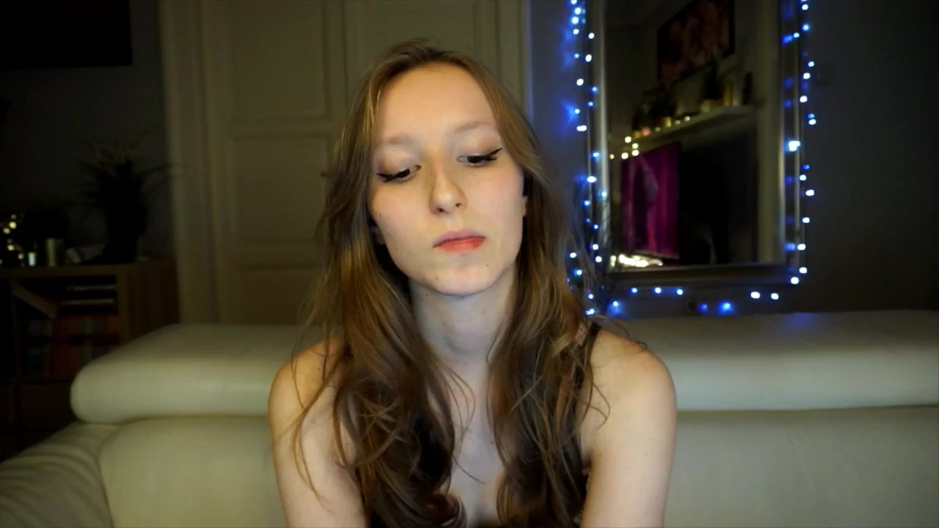 Gallery image thumbnail from Sw33t_g1rl's myfreecams stream on, 02/12/2026, 21:30 image 4 of 20
