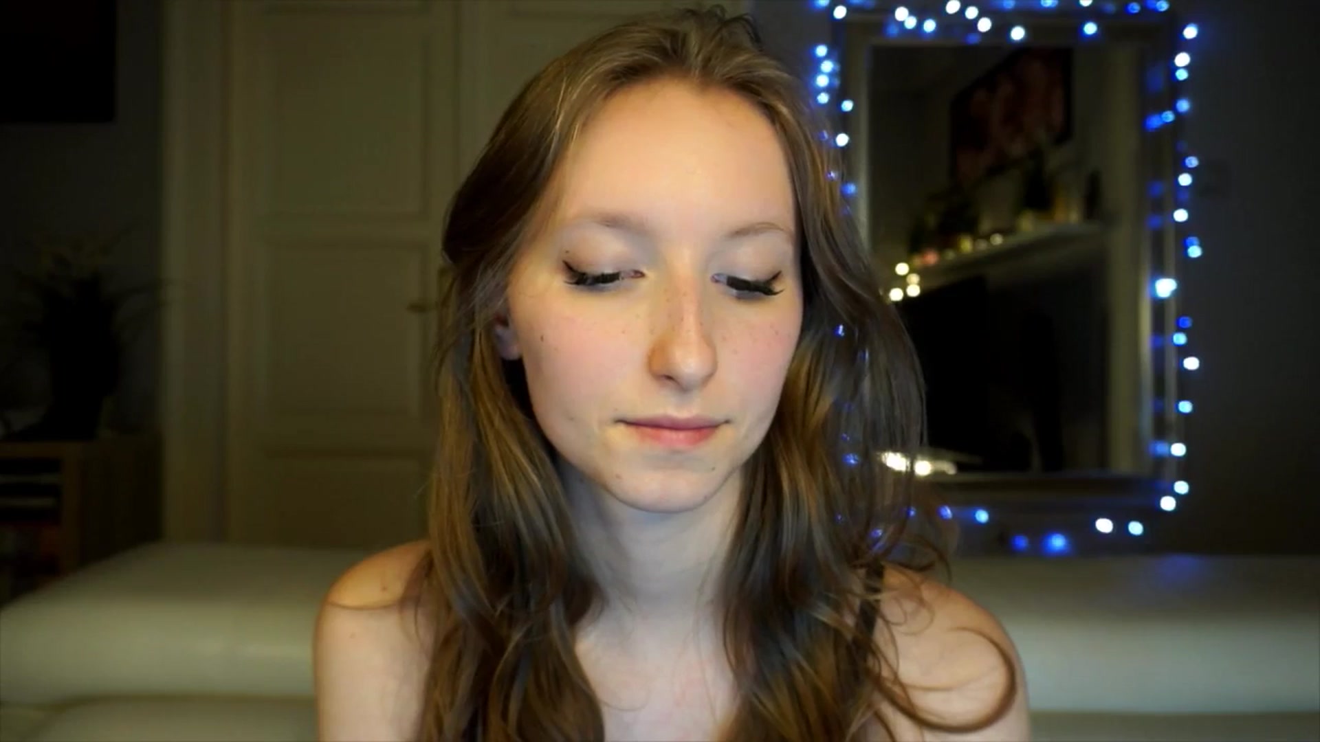 Gallery image thumbnail from Sw33t_g1rl's myfreecams stream on, 02/13/2026, 18:31 image 19 of 20