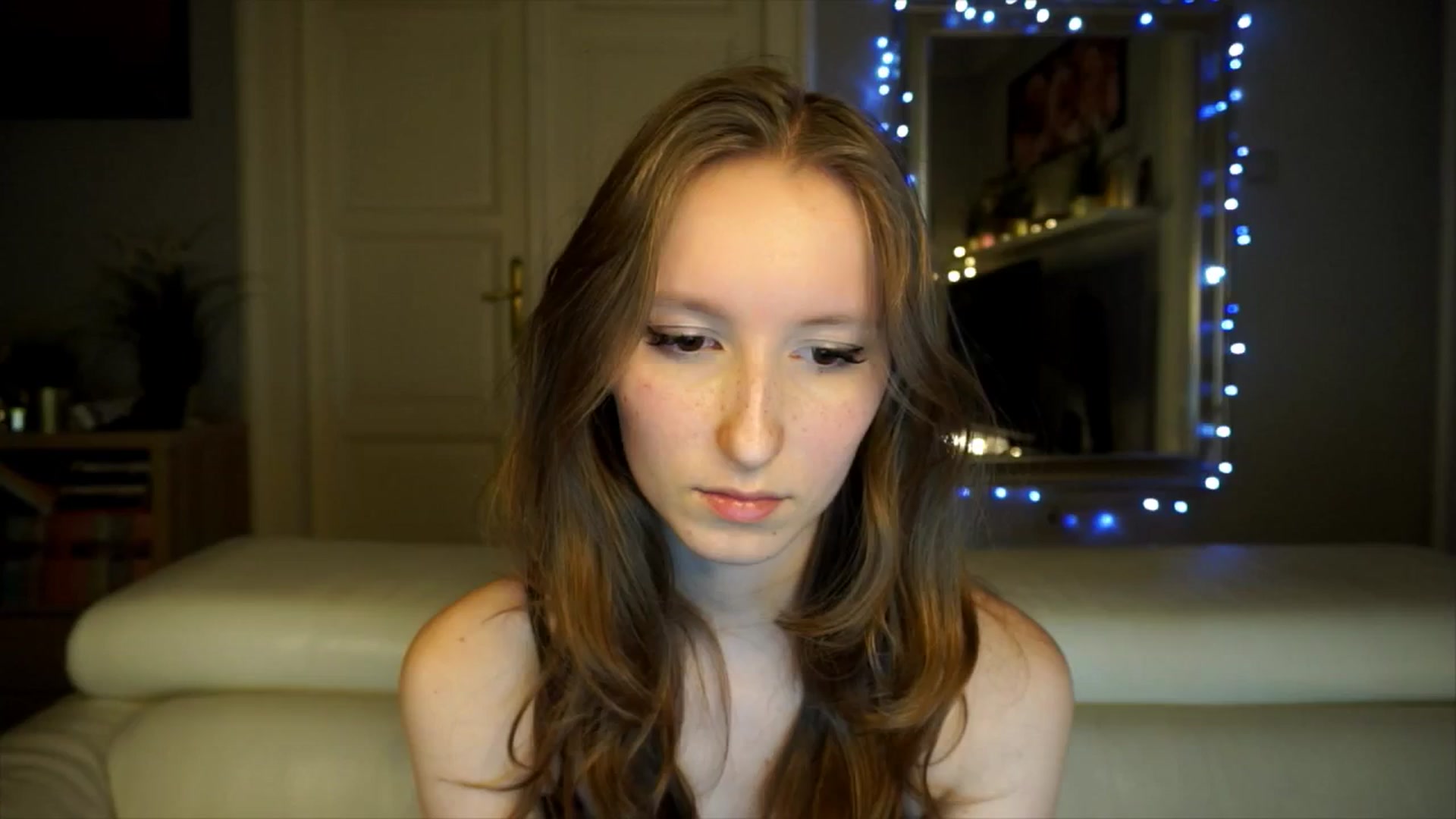 Gallery image thumbnail from Sw33t_g1rl's myfreecams stream on, 02/13/2026, 19:11 image 3 of 20