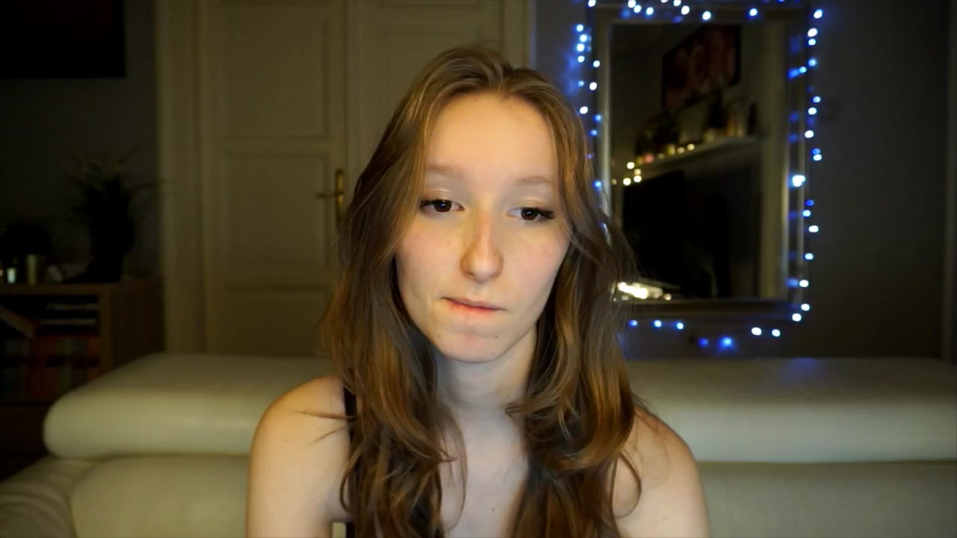 Gallery image thumbnail from Sw33t_g1rl's myfreecams stream on, 02/13/2026, 19:11 image 5 of 20