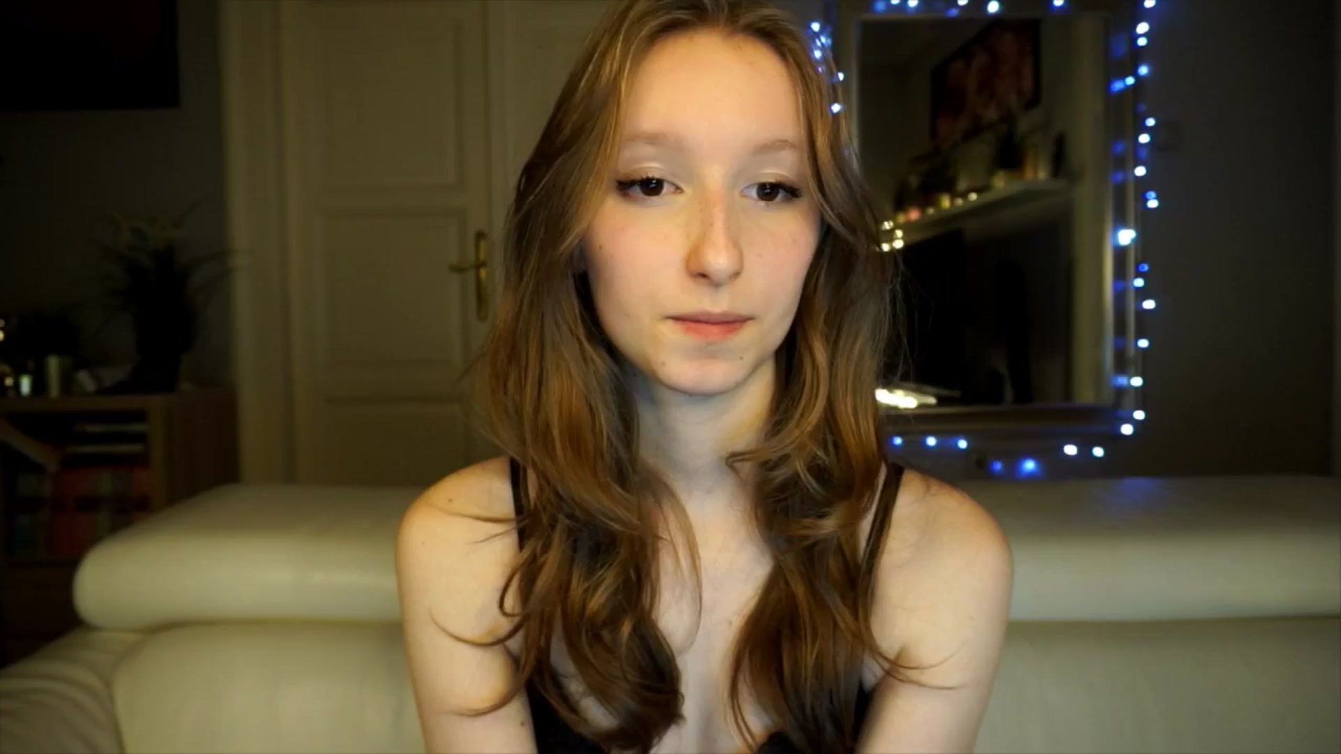 Gallery image thumbnail from Sw33t_g1rl's myfreecams stream on, 02/13/2026, 19:11 image 11 of 20