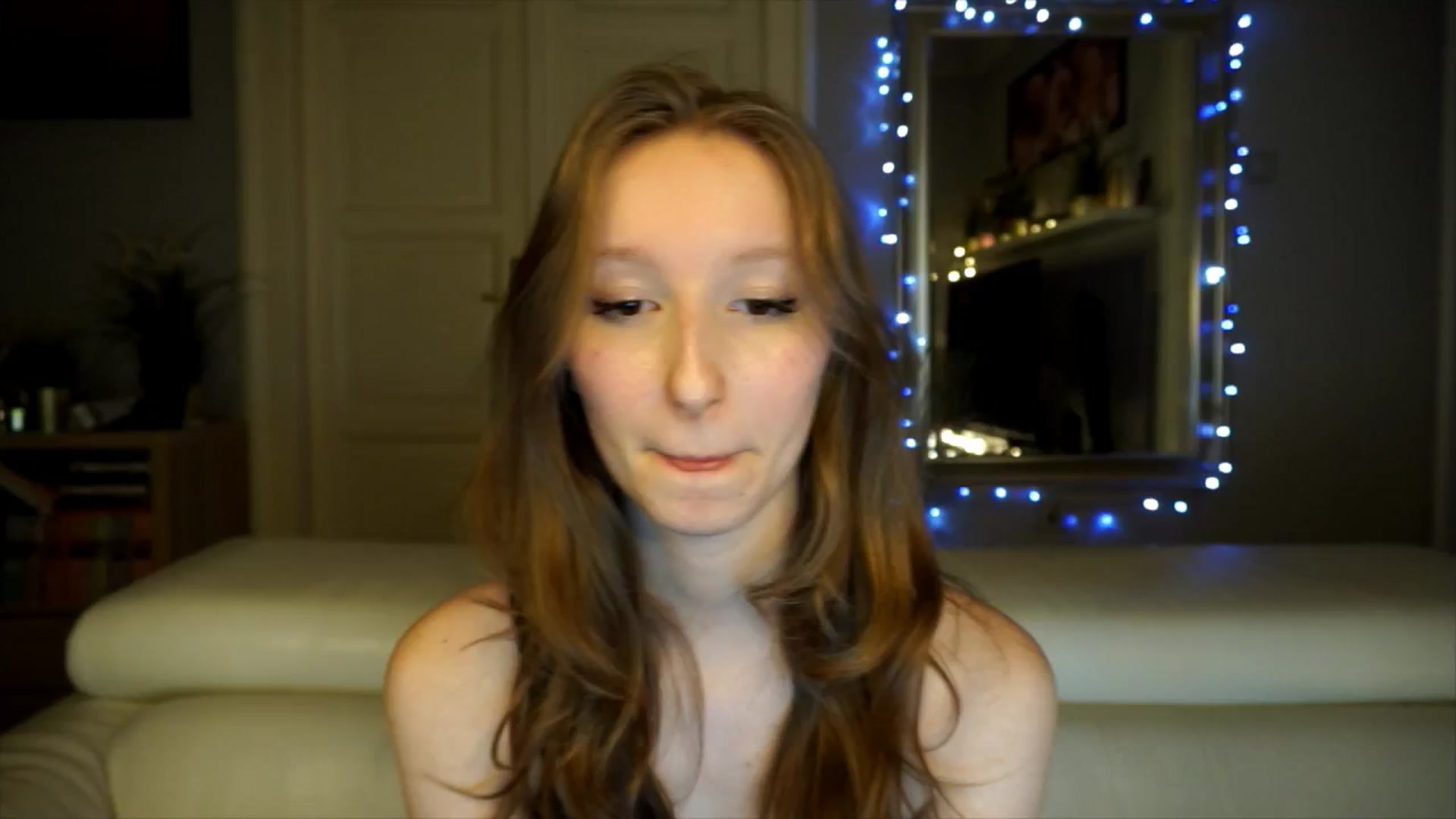 Gallery image thumbnail from Sw33t_g1rl's myfreecams stream on, 02/13/2026, 19:11 image 4 of 20