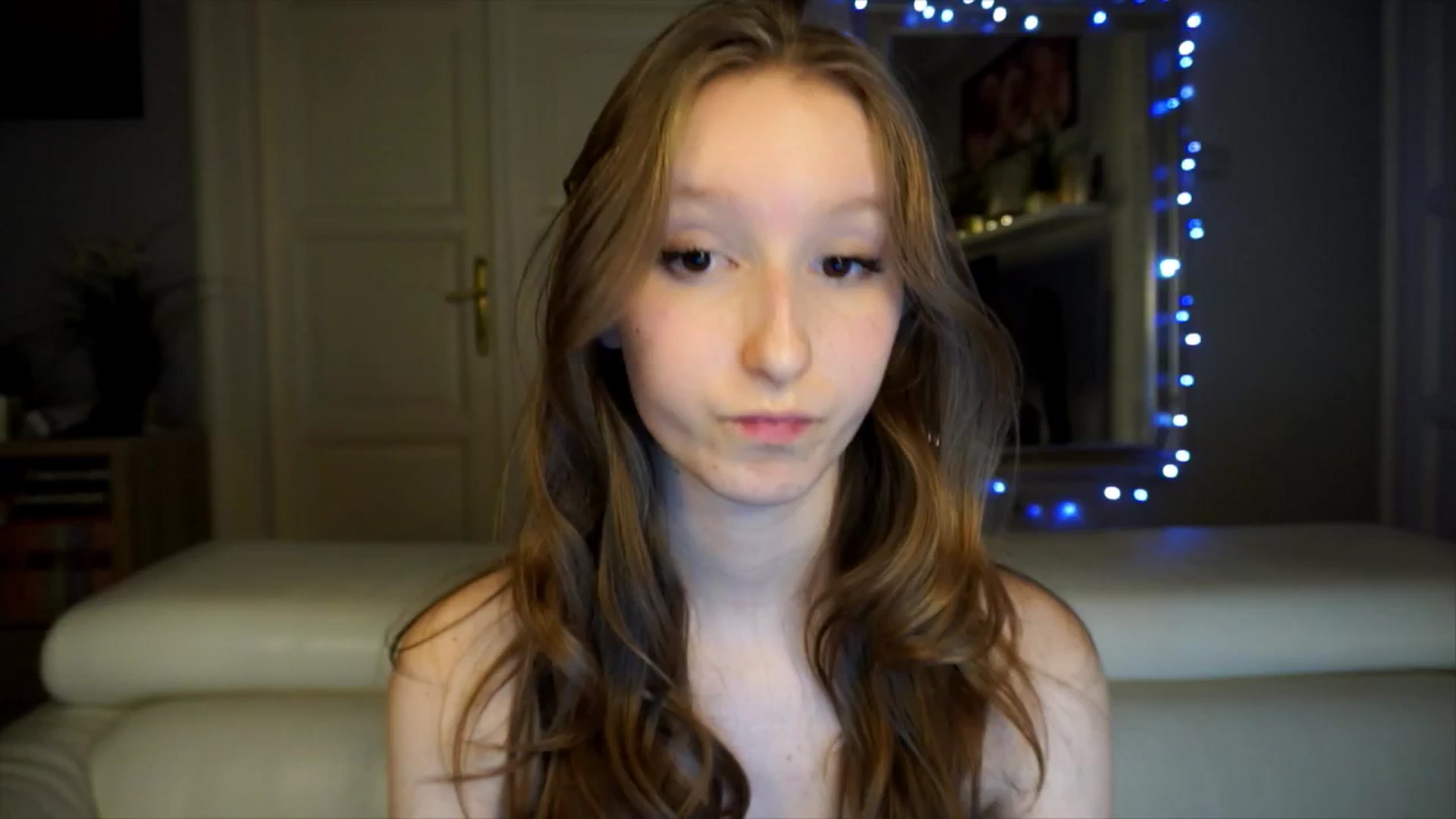 Gallery image thumbnail from Sw33t_g1rl's myfreecams stream on, 02/13/2026, 19:40 image 7 of 20