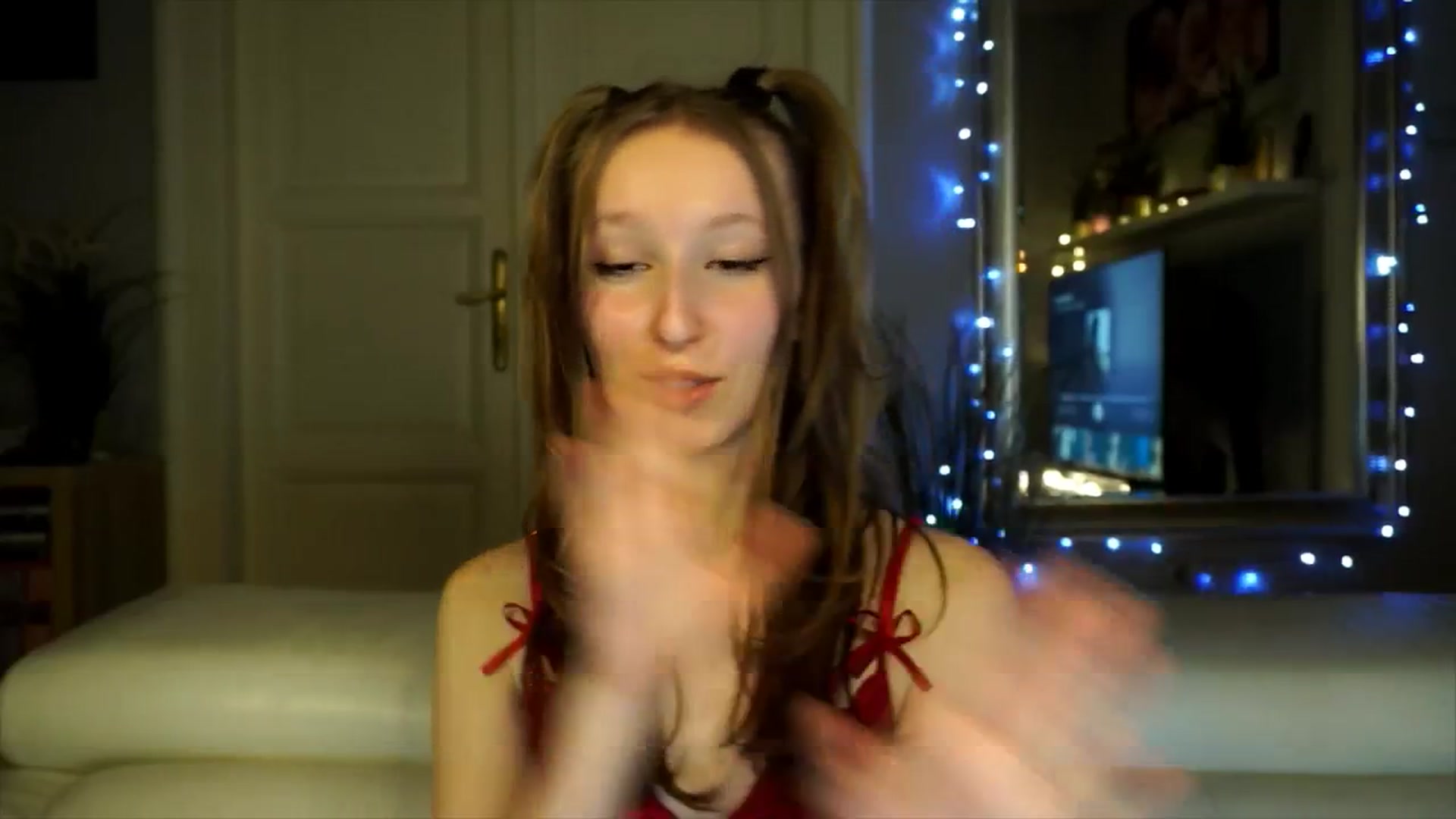 Gallery image thumbnail from Sw33t_g1rl's myfreecams stream on, 02/15/2026, 20:47 image 12 of 20