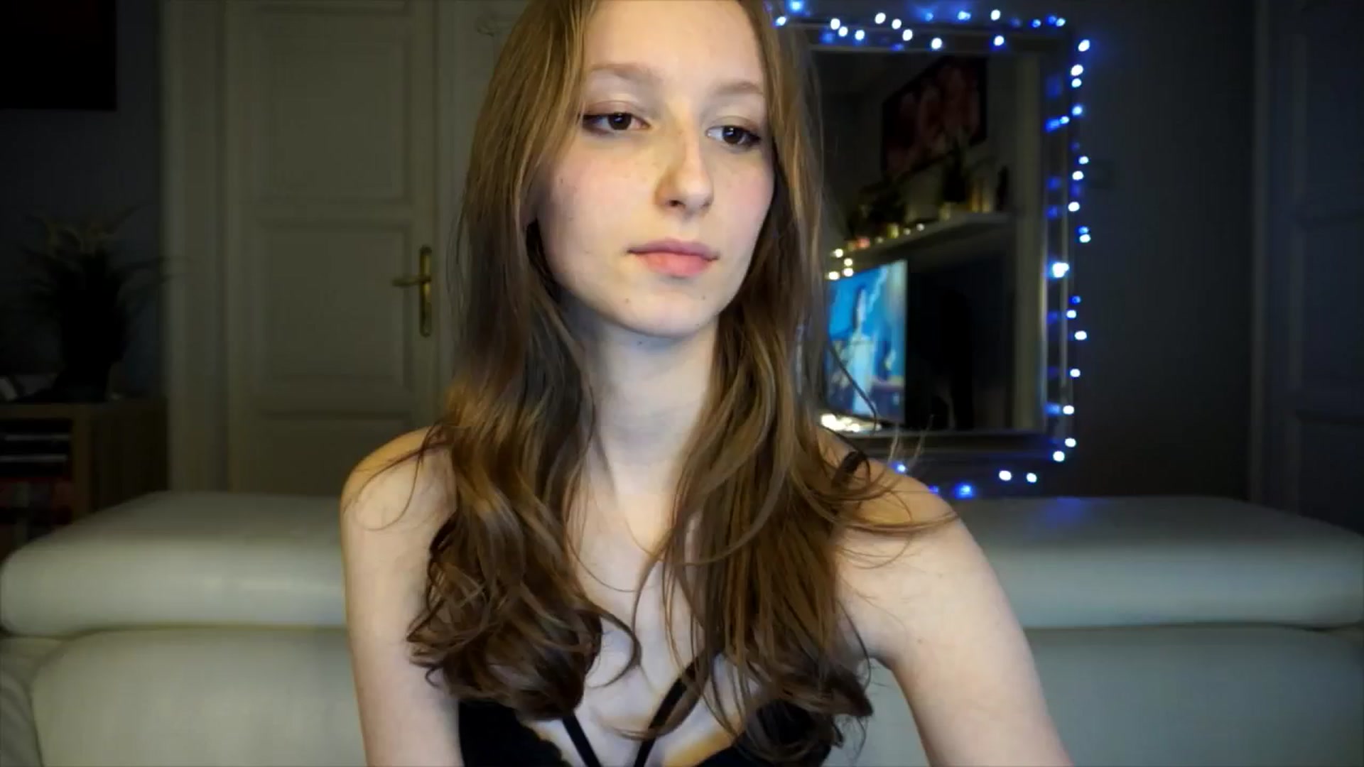 Gallery image thumbnail from Sw33t_g1rl's myfreecams stream on, 02/16/2026, 18:23 image 3 of 20