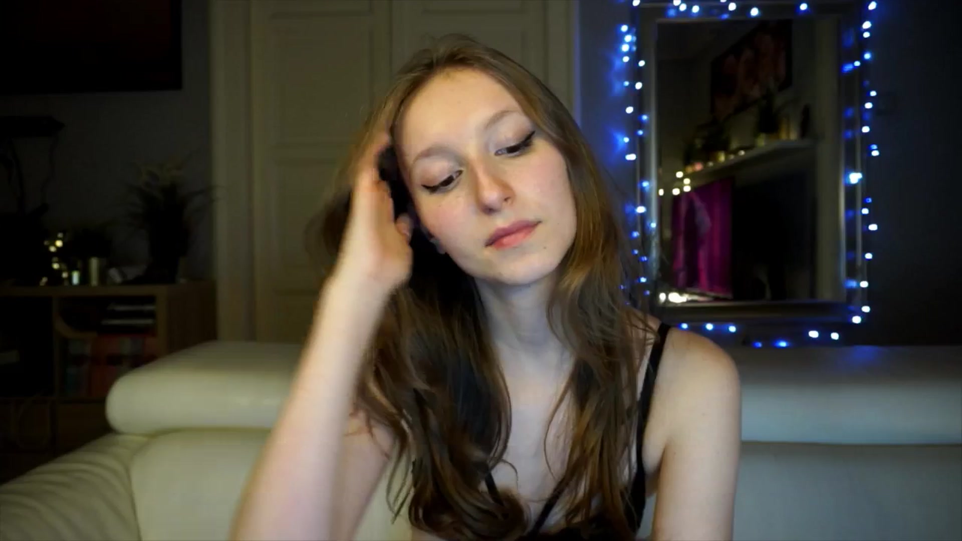 Gallery image thumbnail from Sw33t_g1rl's myfreecams stream on, 02/17/2026, 21:01 image 9 of 20