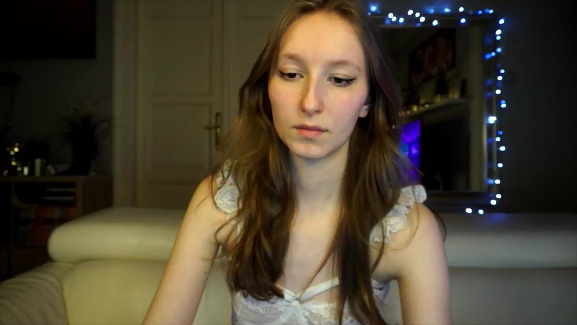Gallery image thumbnail from Sw33t_g1rl's myfreecams stream on, 02/18/2026, 20:28 image 20 of 20