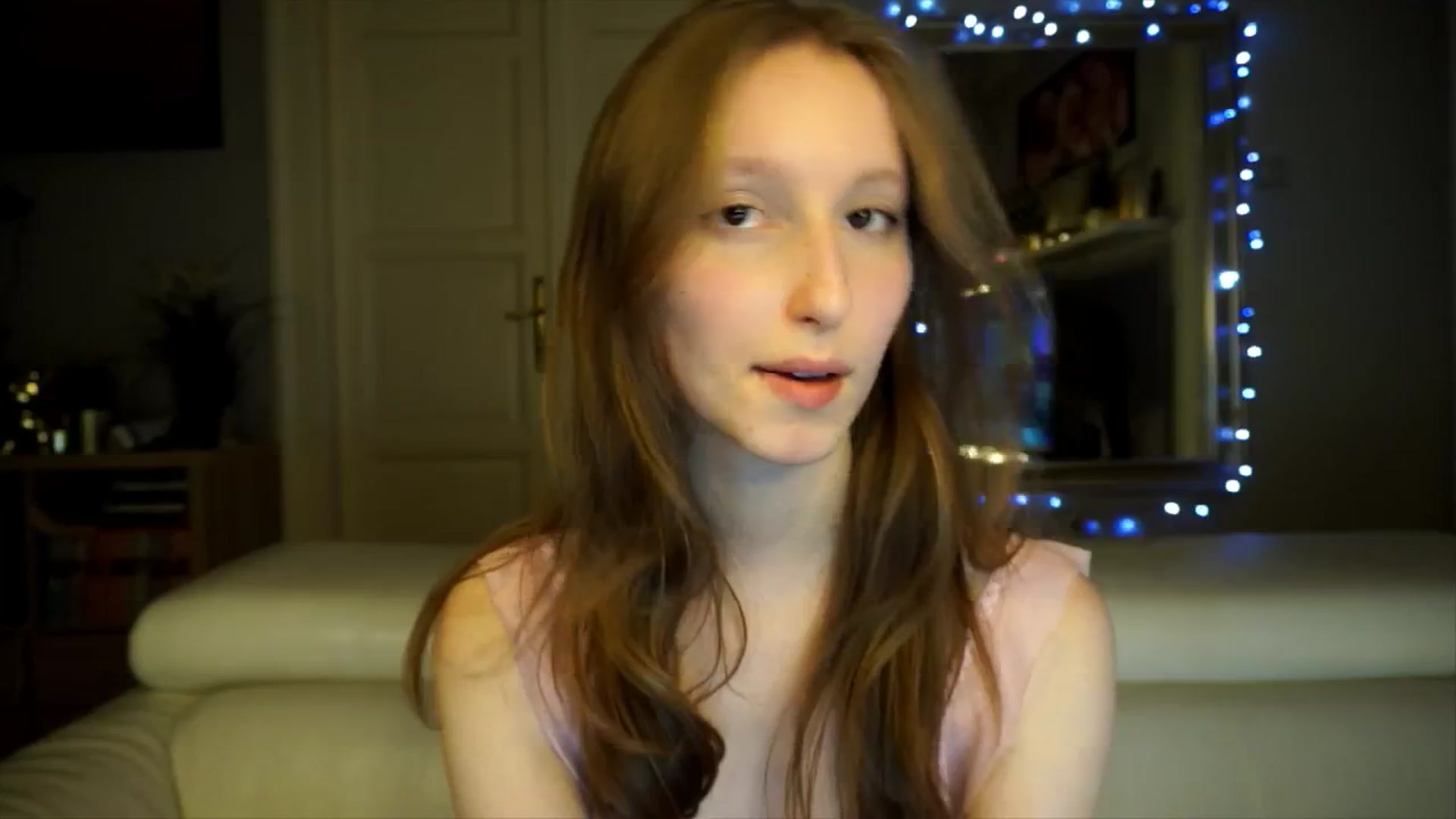 Gallery image thumbnail from Sw33t_g1rl's myfreecams stream on, 02/20/2026, 18:48 image 19 of 20