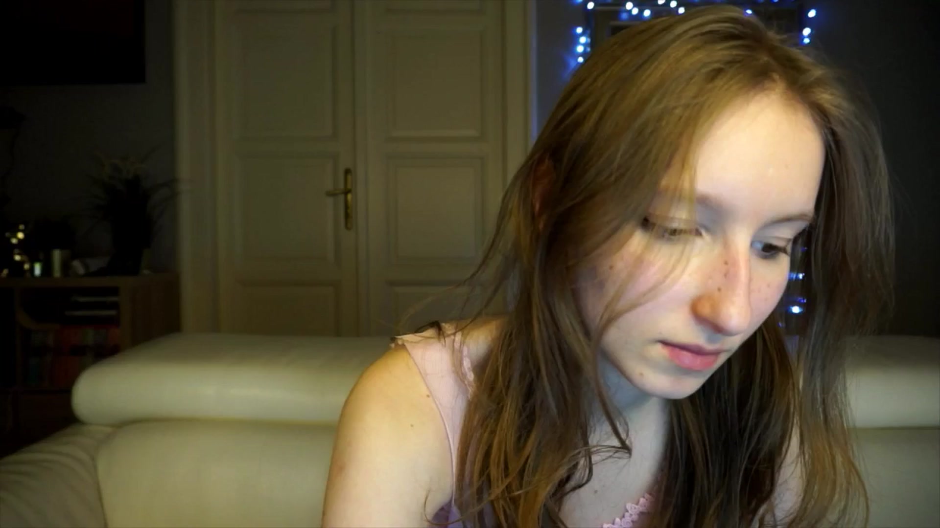 Gallery image thumbnail from Sw33t_g1rl's myfreecams stream on, 02/20/2026, 18:48 image 3 of 20