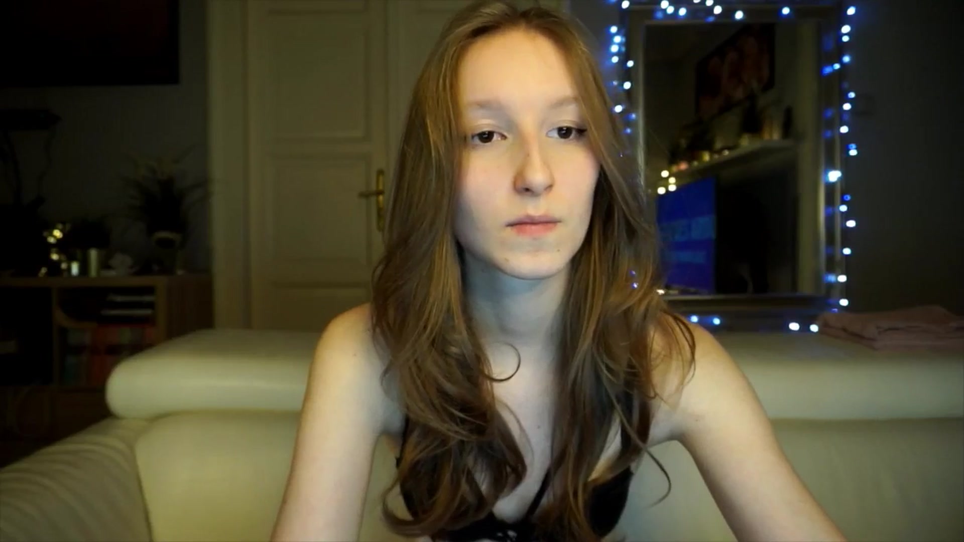 Gallery image thumbnail from Sw33t_g1rl's myfreecams stream on, 02/21/2026, 20:46 image 8 of 20