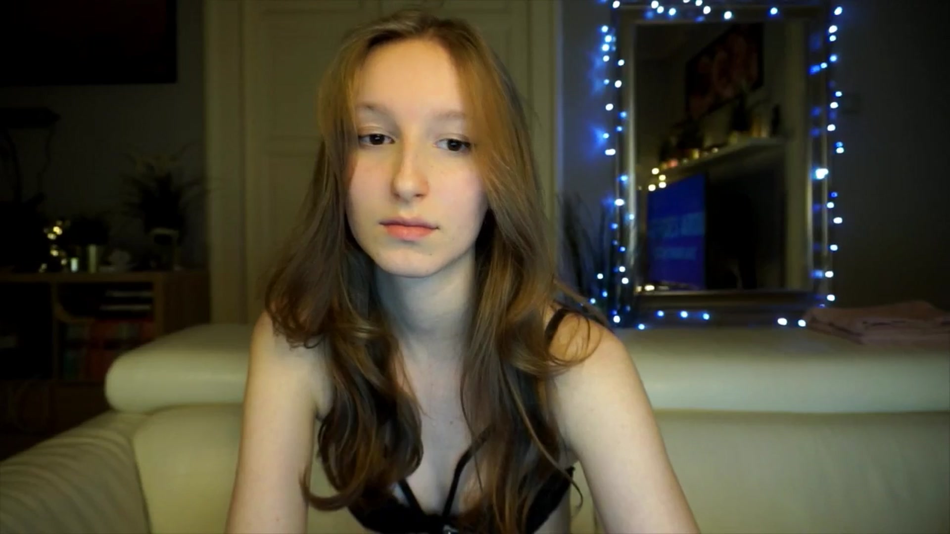 Gallery image thumbnail from Sw33t_g1rl's myfreecams stream on, 02/21/2026, 20:46 image 12 of 20