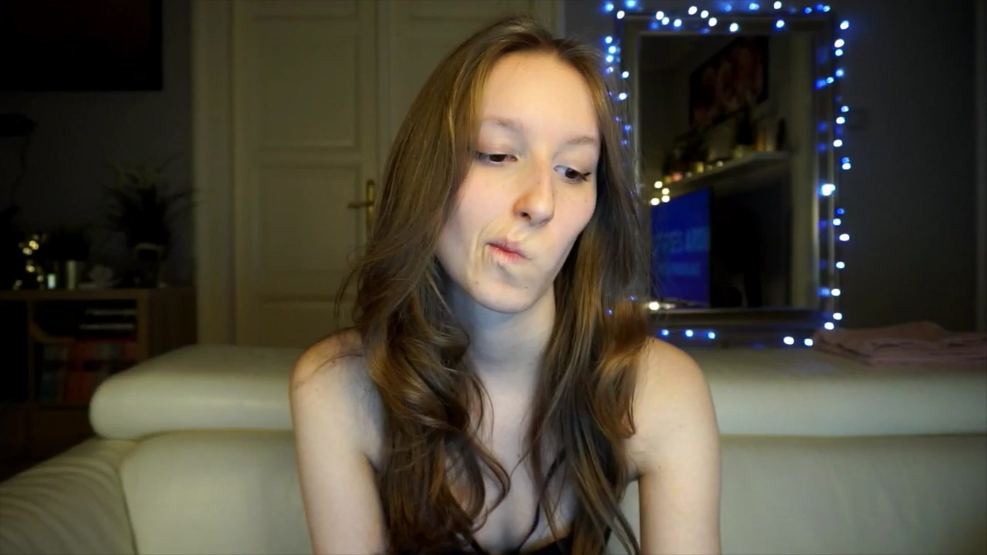 Gallery image thumbnail from Sw33t_g1rl's myfreecams stream on, 02/21/2026, 20:46 image 2 of 20
