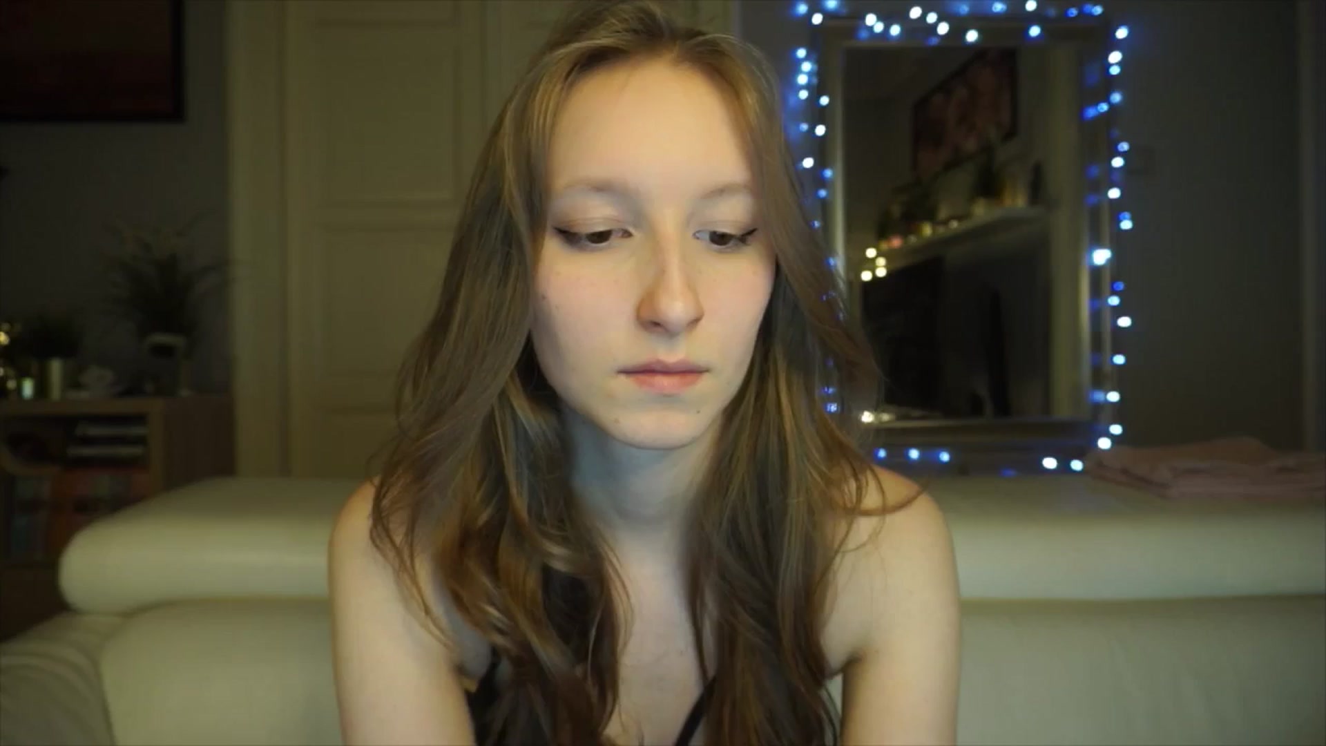 Gallery image thumbnail from Sw33t_g1rl's myfreecams stream on, 02/21/2026, 21:12 image 1 of 20
