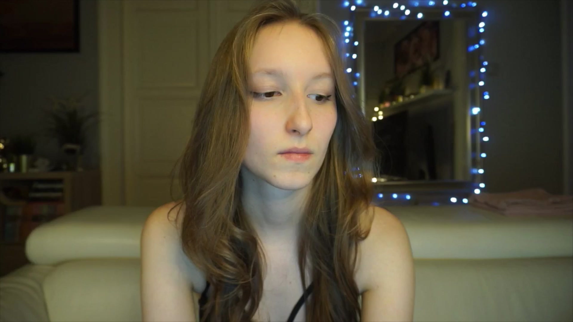 Gallery image thumbnail from Sw33t_g1rl's myfreecams stream on, 02/21/2026, 21:12 image 3 of 20