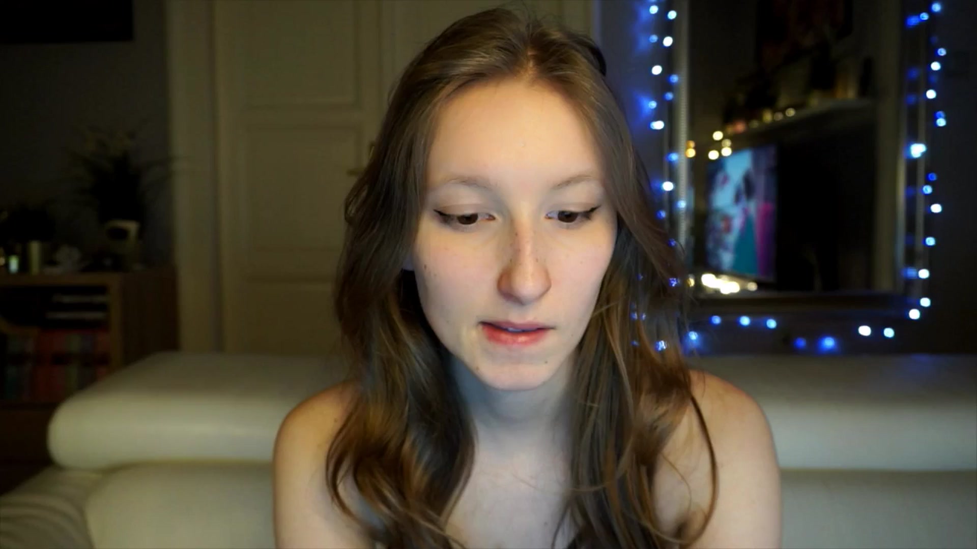 Gallery image thumbnail from Sw33t_g1rl's myfreecams stream on, 02/22/2026, 17:58 image 15 of 20
